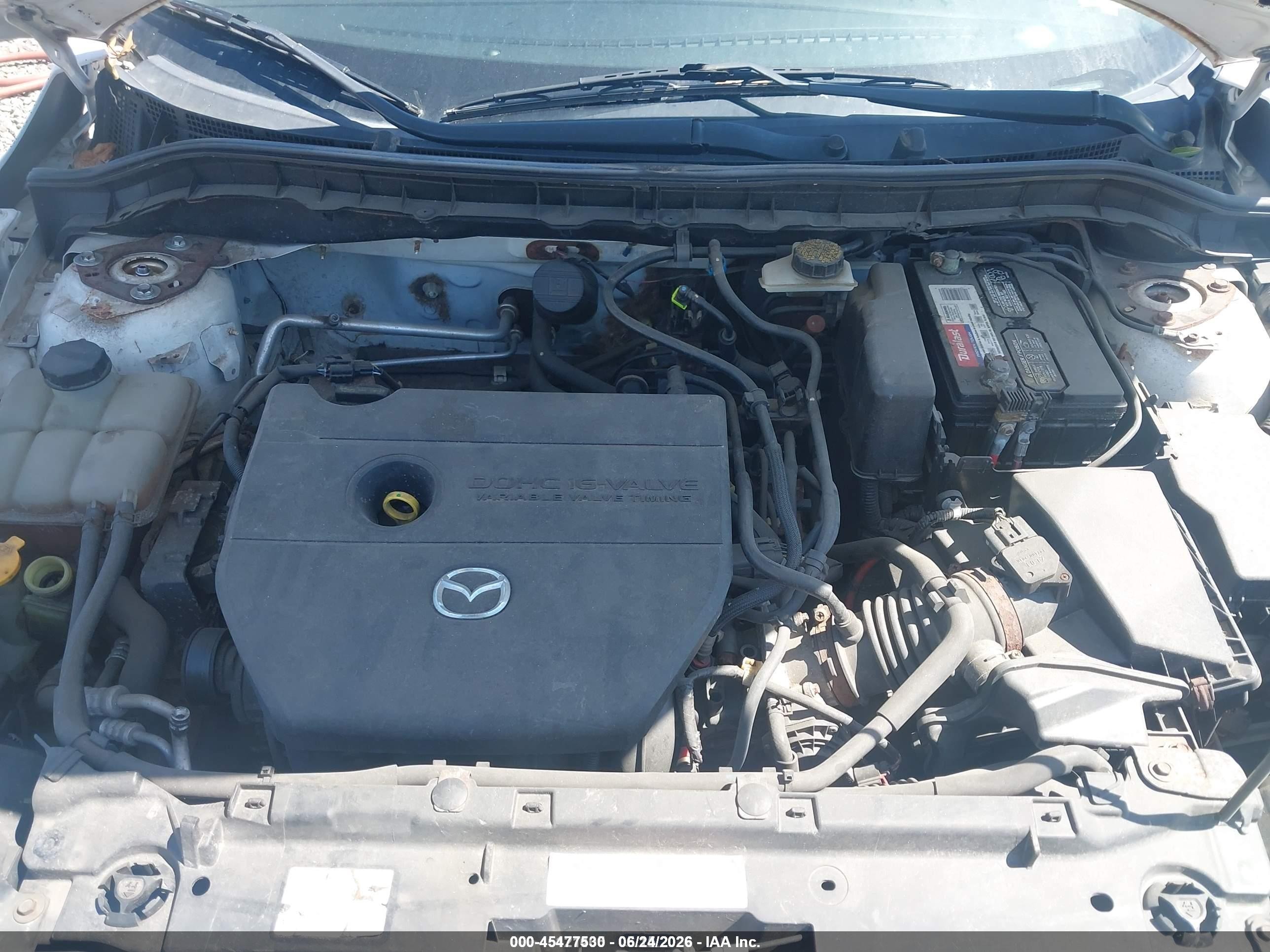 2011 Mazda Mazda3 I Sport White vin: JM1BL1UG4B1439616