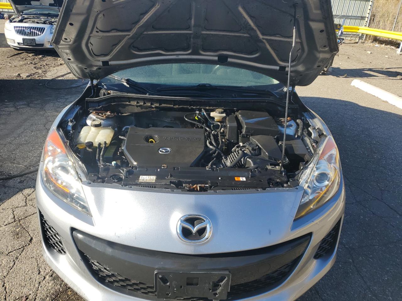 2012 Mazda 3 I Серебряный vin: JM1BL1UG4C1525560