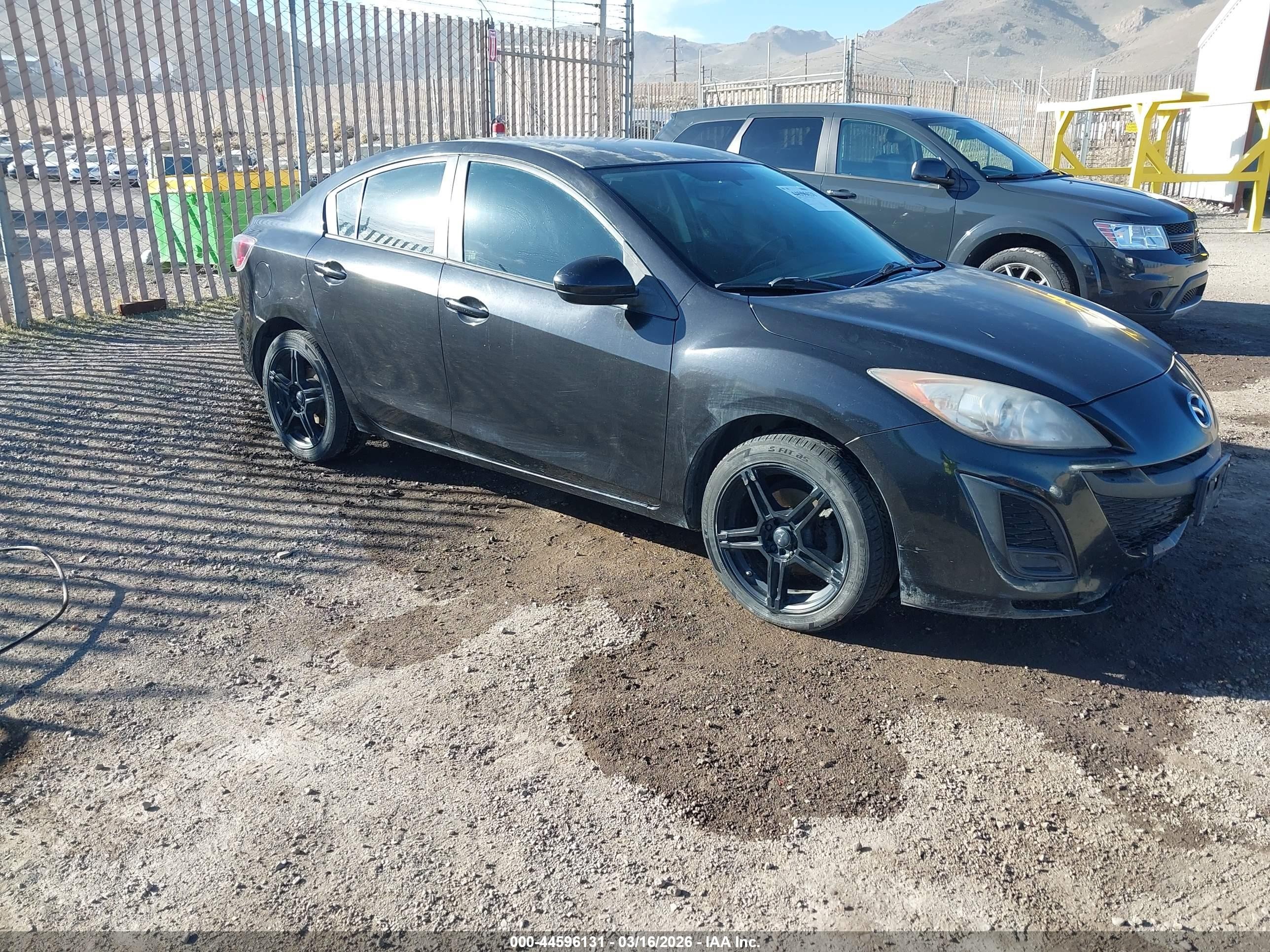 2011 Mazda Mazda3 I Sport Black vin: JM1BL1UG5B1363341