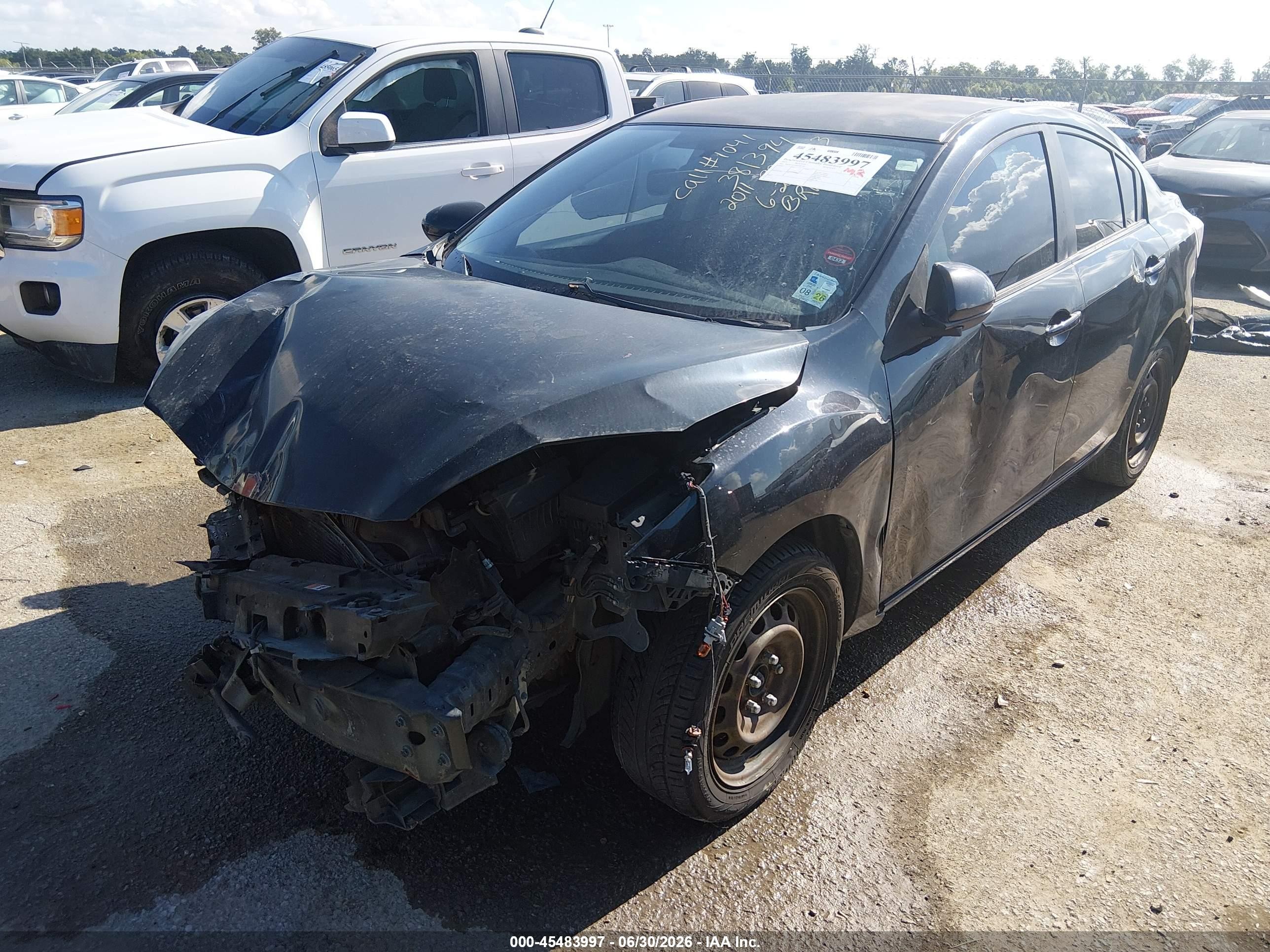 2011 Mazda Mazda3 I Sport Black vin: JM1BL1UG6B1381394