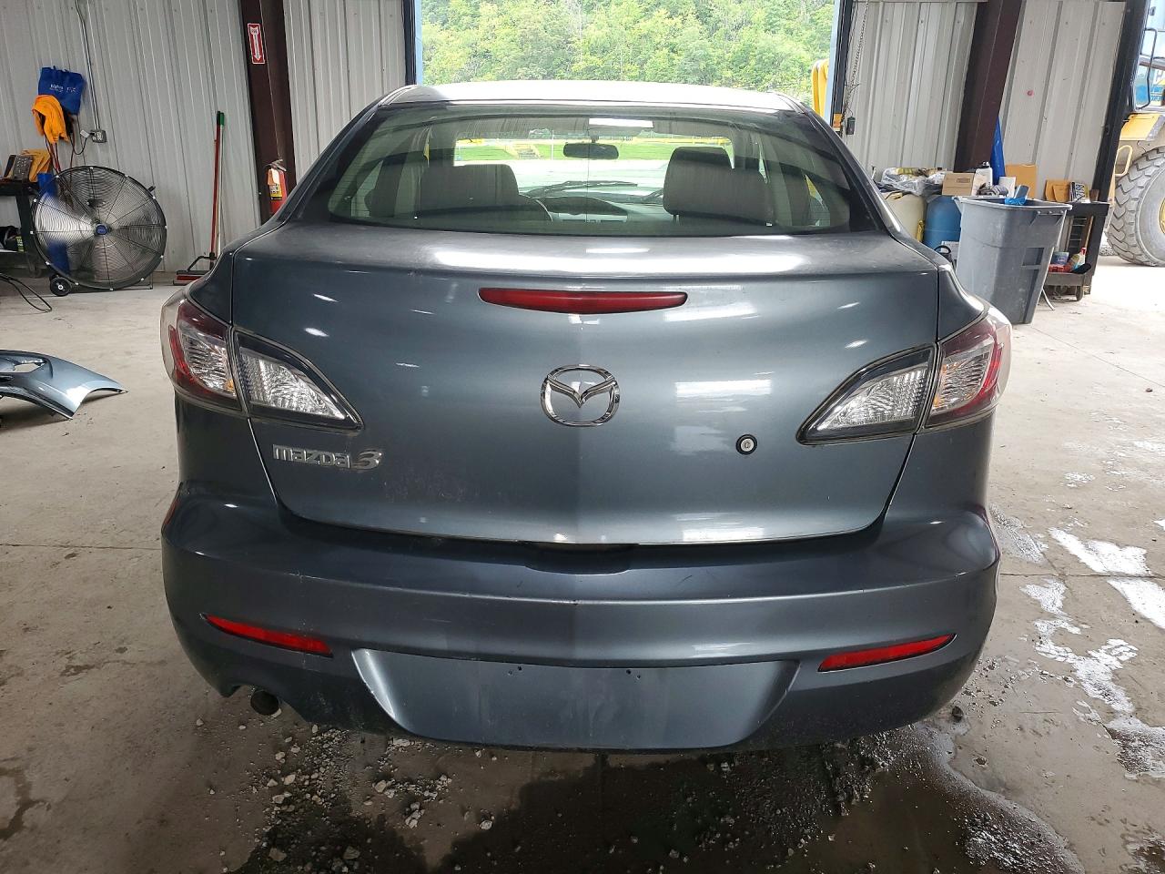 2012 Mazda 3 I Gray vin: JM1BL1UG6C1510705