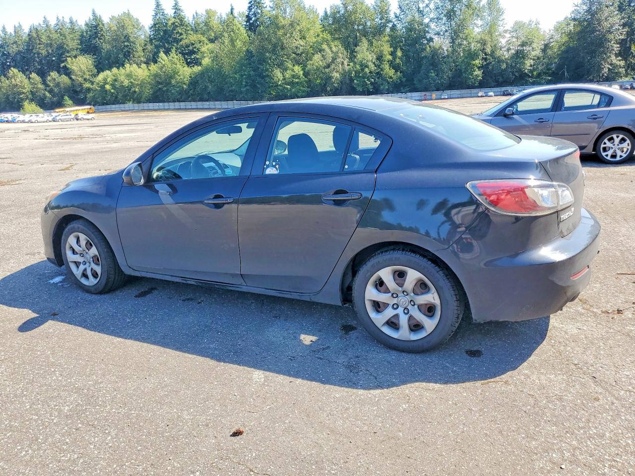 2012 Mazda 3 I Black vin: JM1BL1UG6C1562609