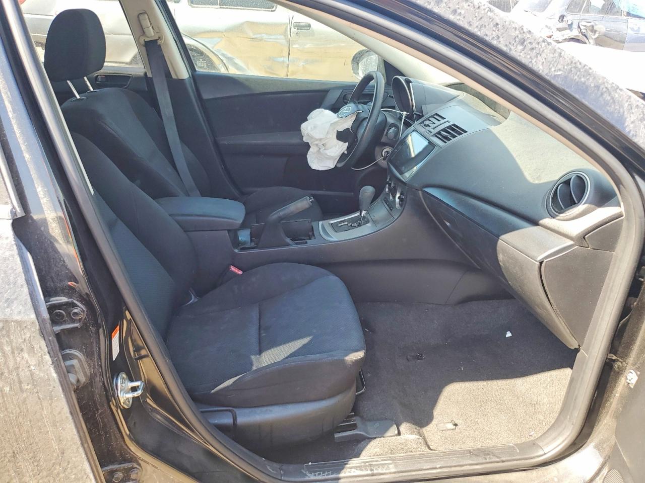 2011 Mazda 3 I Black vin: JM1BL1UG7B1403015