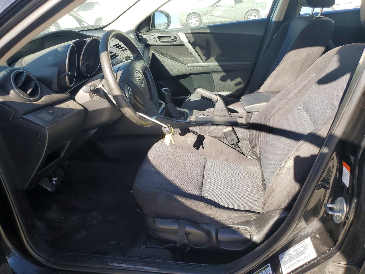 2011 Mazda 3 I Black vin: JM1BL1UG7B1424835