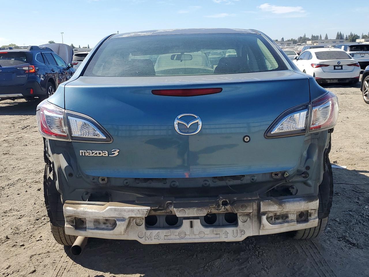 2011 Mazda 3 I Blue vin: JM1BL1UG7B1459858