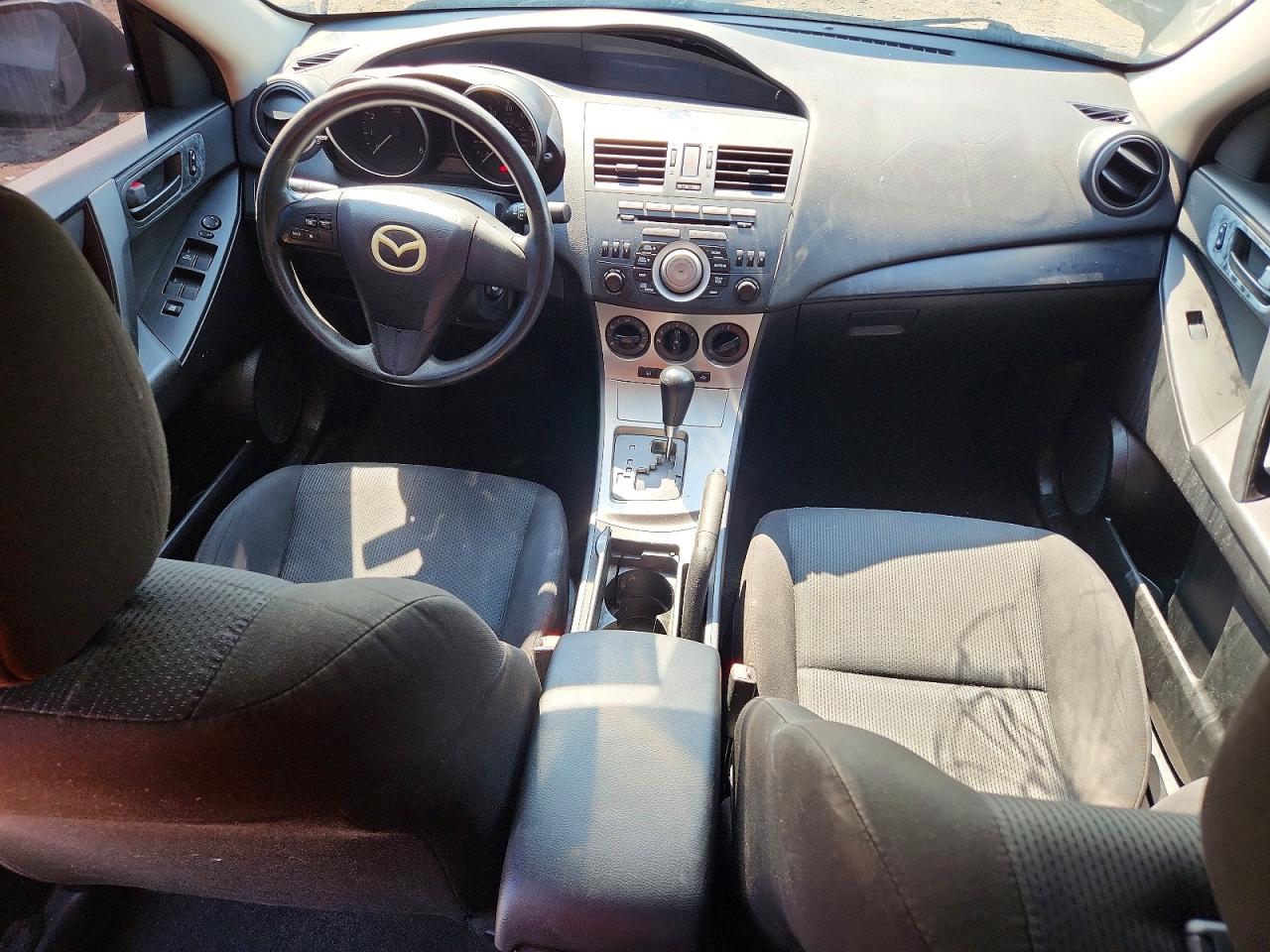 2011 Mazda 3 I Black vin: JM1BL1UG7B1470973