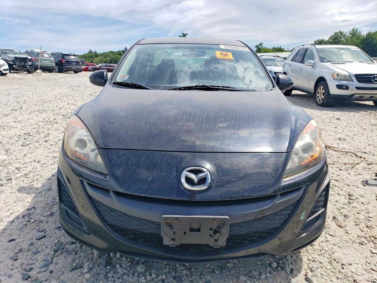 2011 Mazda Mazda3 Sedan Black vin: JM1BL1UG7B1474571