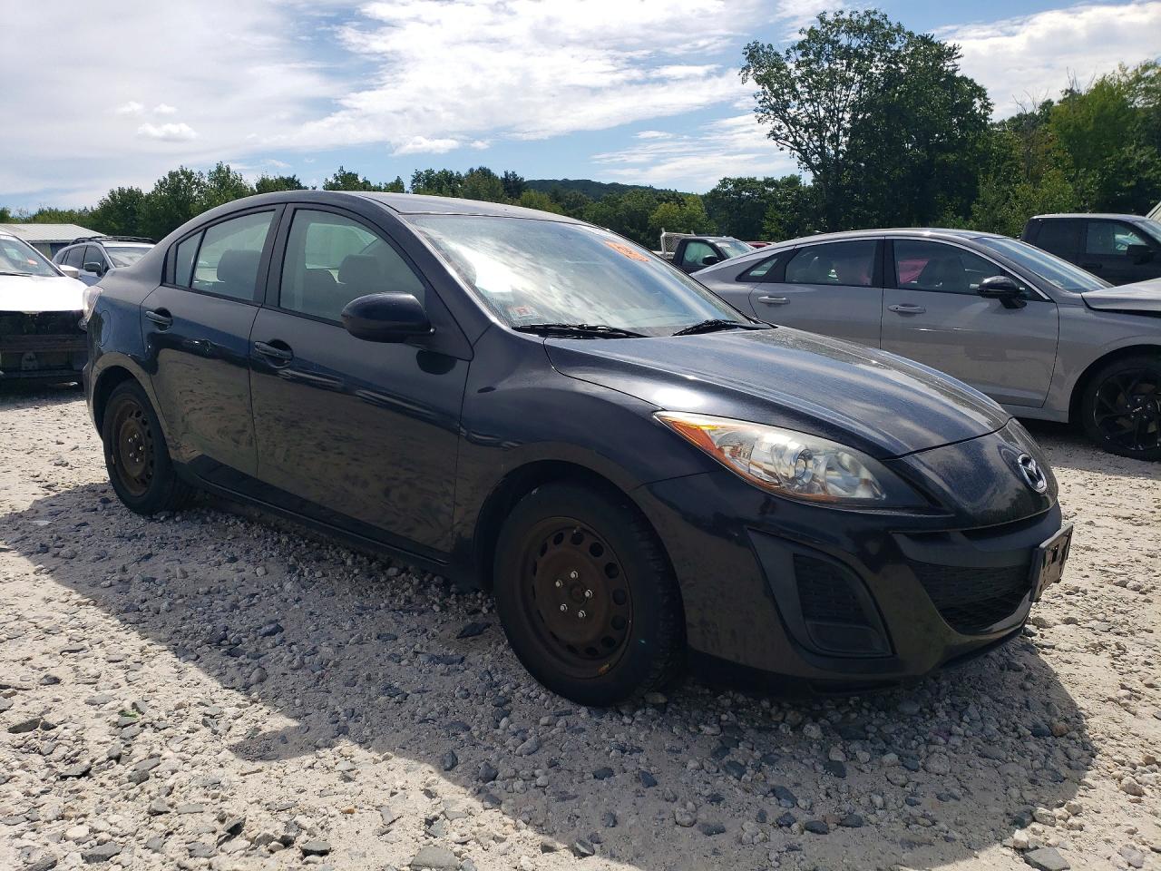 2011 Mazda Mazda3 Sedan Black vin: JM1BL1UG7B1474571