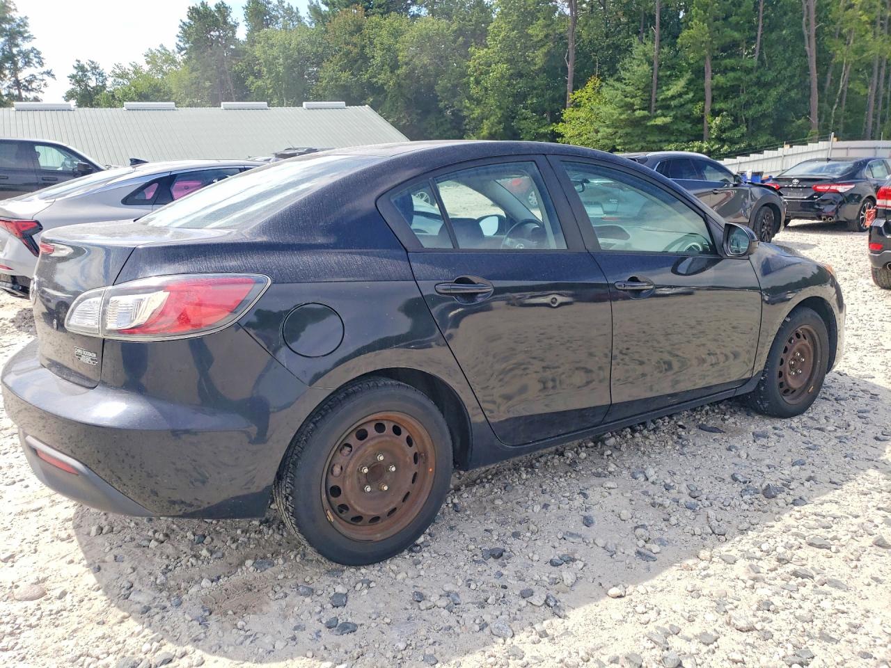 2011 Mazda Mazda3 Sedan Black vin: JM1BL1UG7B1474571
