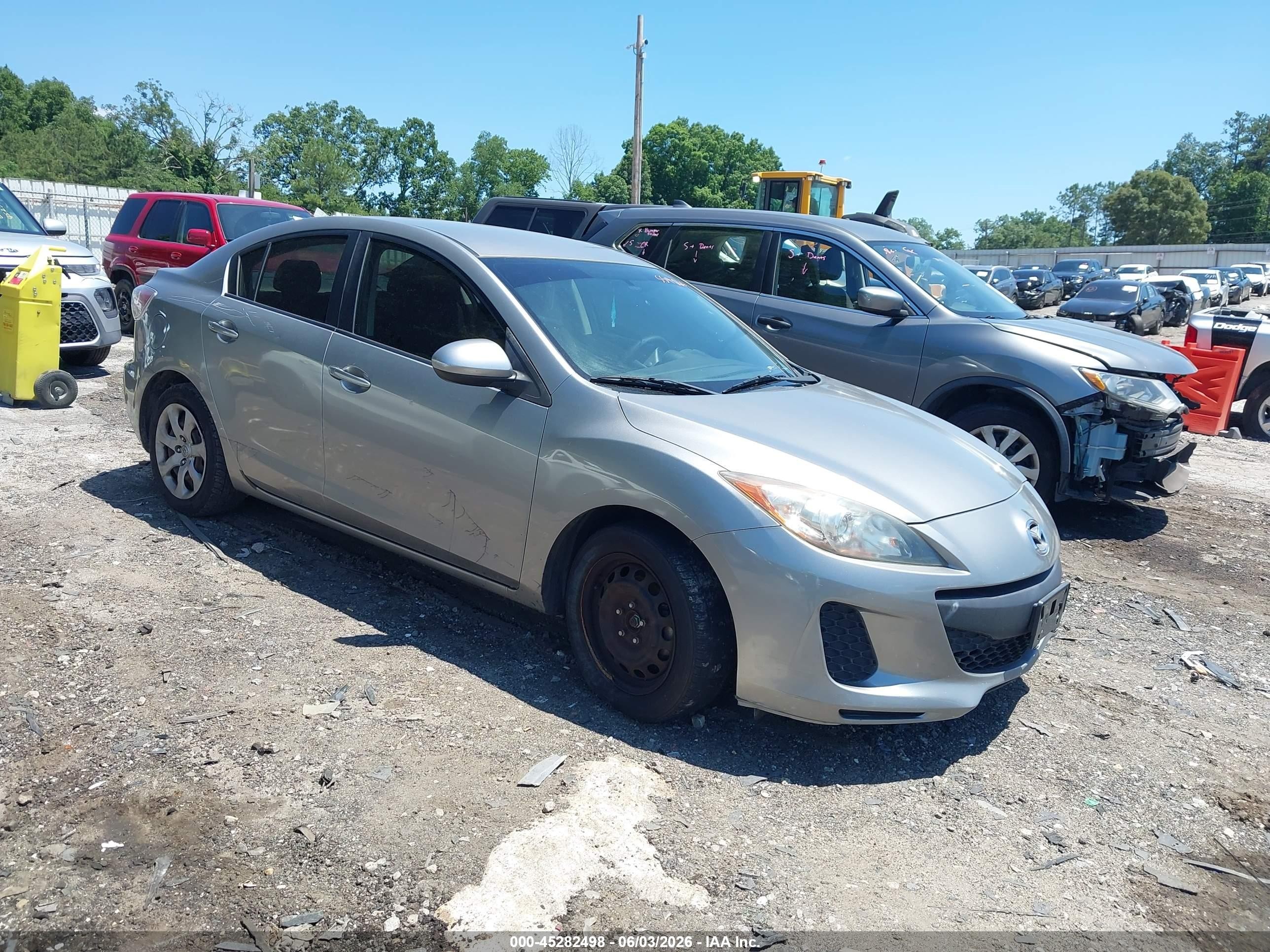 2012 Mazda Mazda3 I Sport Silver vin: JM1BL1UG8C1554866
