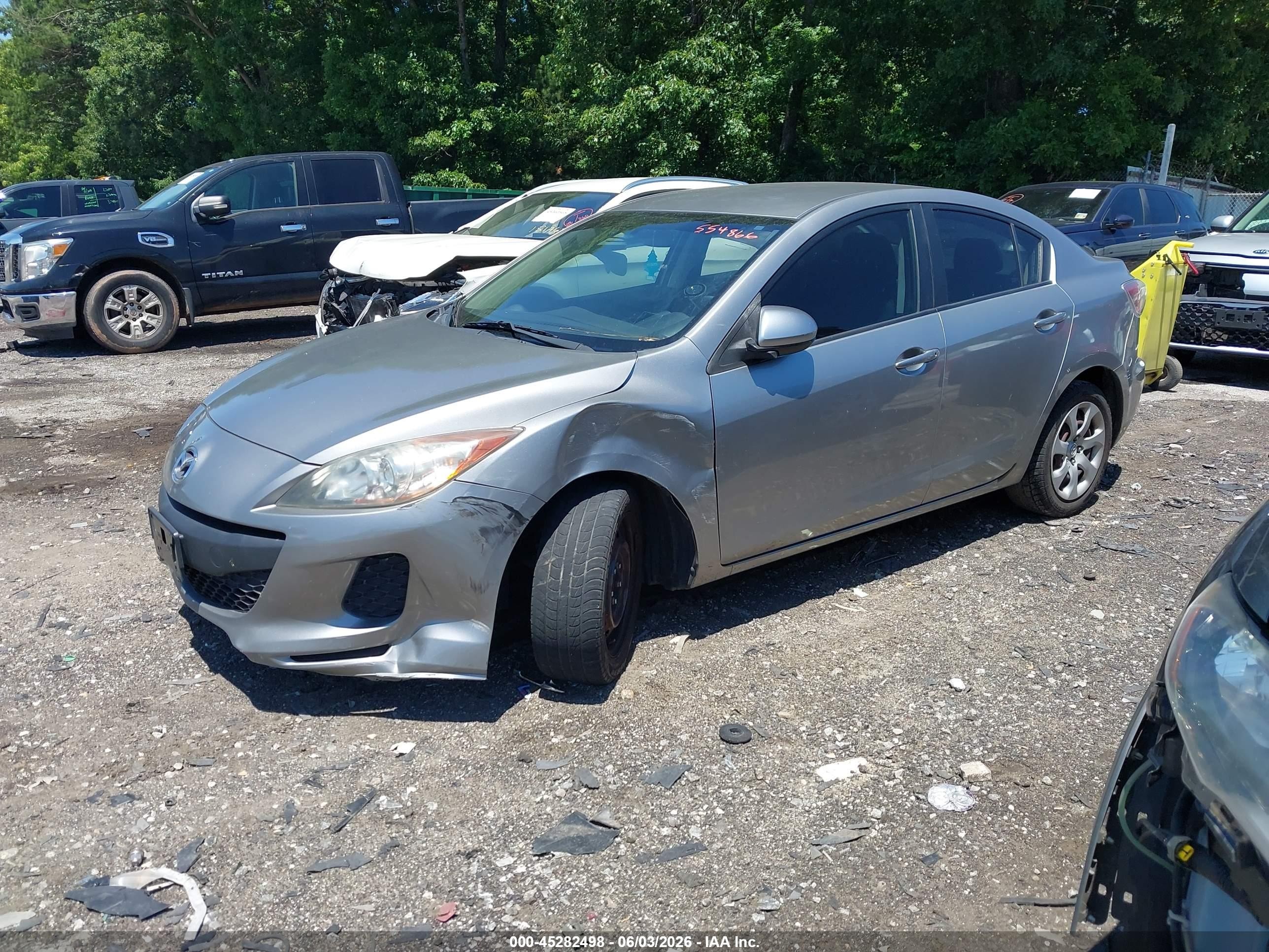 2012 Mazda Mazda3 I Sport Silver vin: JM1BL1UG8C1554866