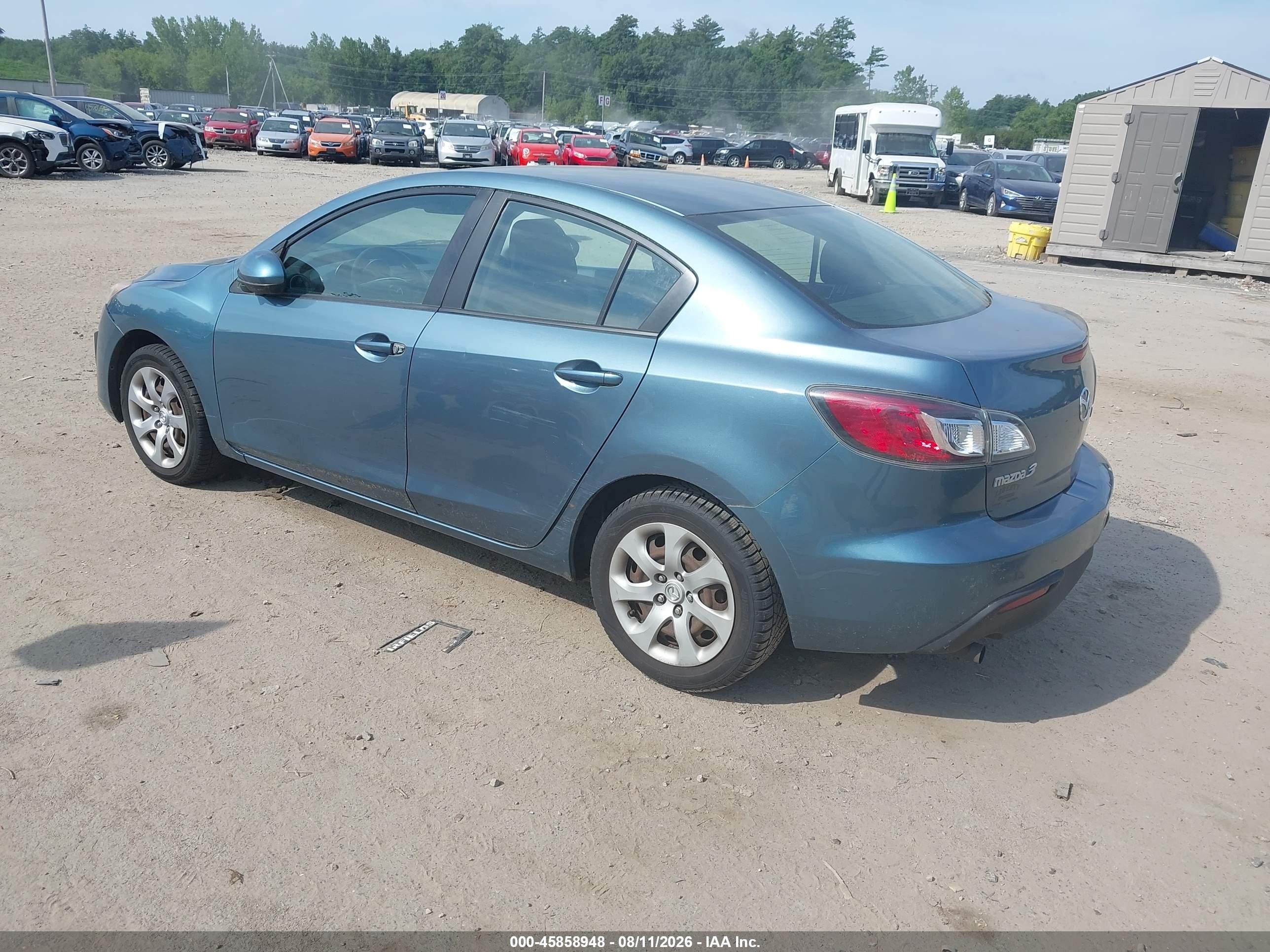 2011 Mazda Mazda3 I Sport Blue vin: JM1BL1UG9B1442348