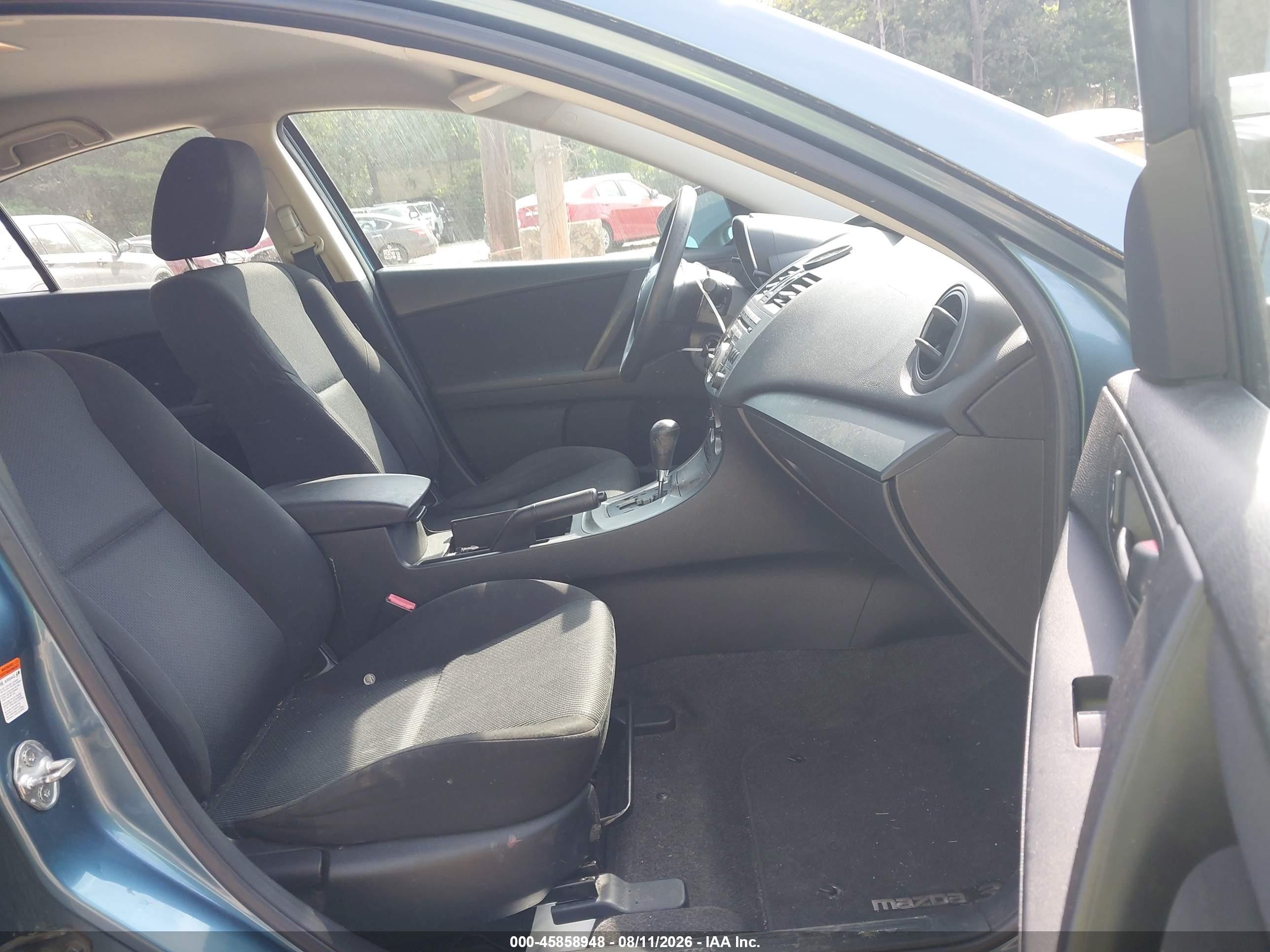 2011 Mazda Mazda3 I Sport Blue vin: JM1BL1UG9B1442348