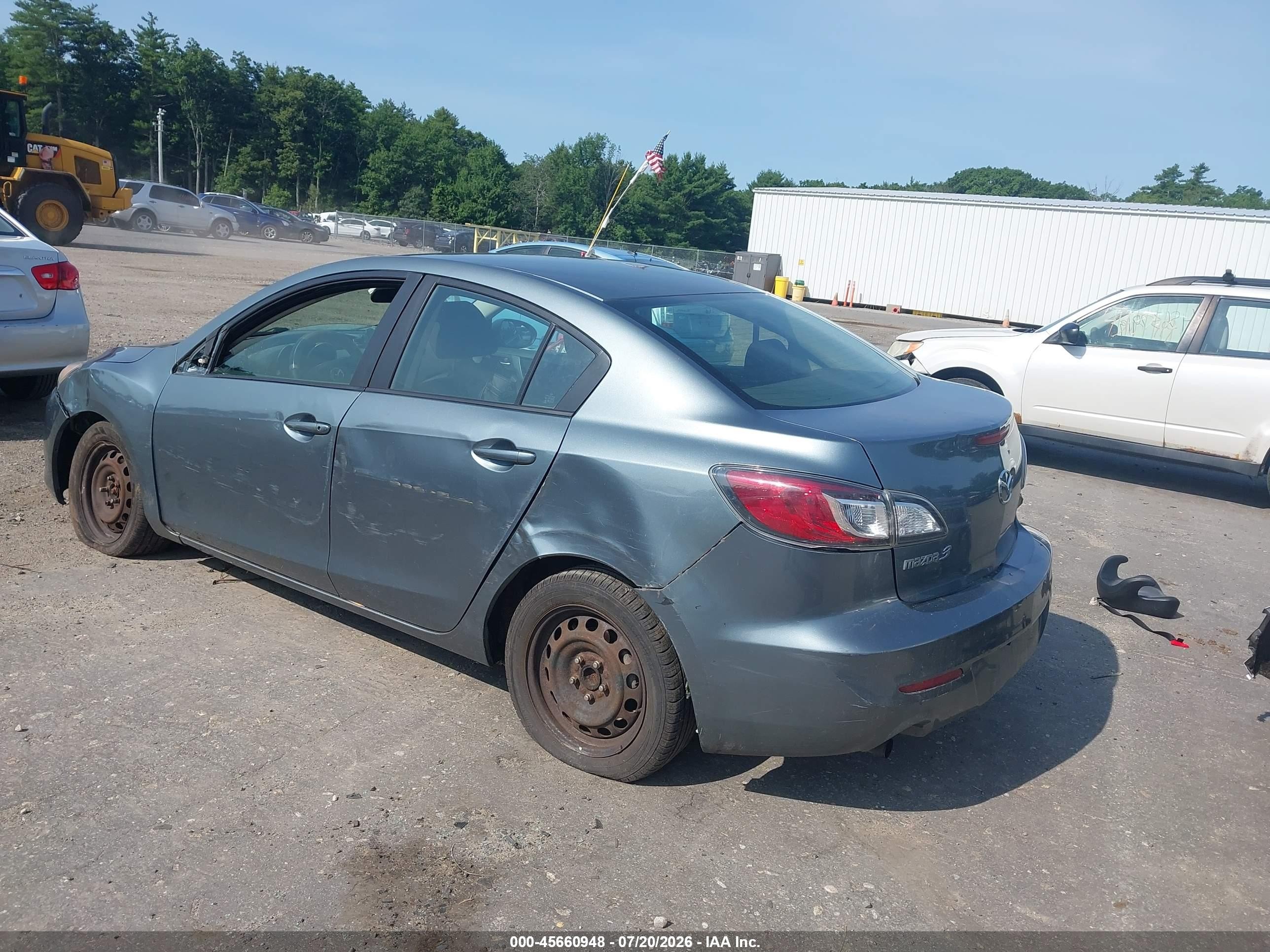 2012 Mazda Mazda3 I Sport Green vin: JM1BL1UG9C1521374