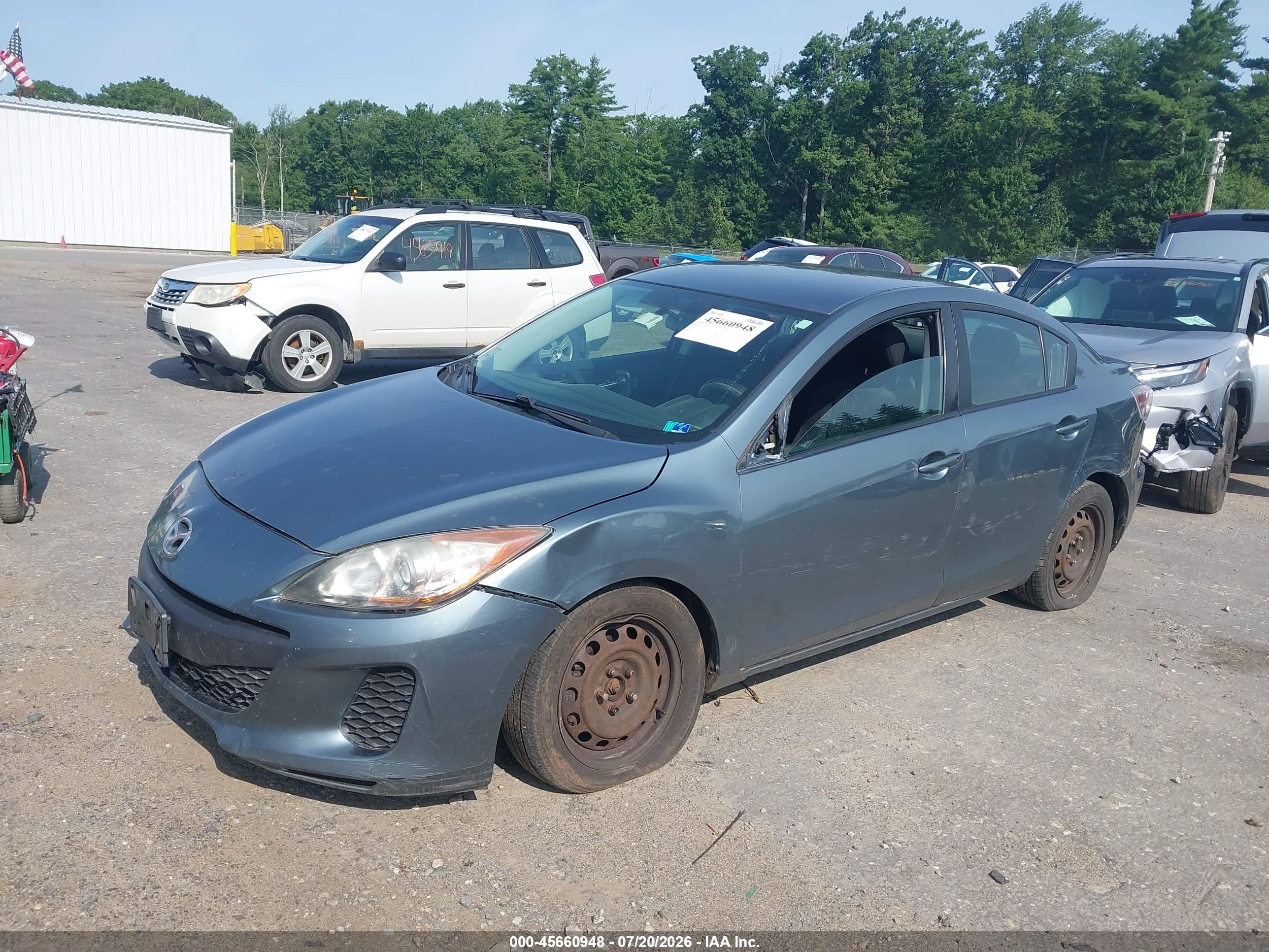 2012 Mazda Mazda3 I Sport Green vin: JM1BL1UG9C1521374