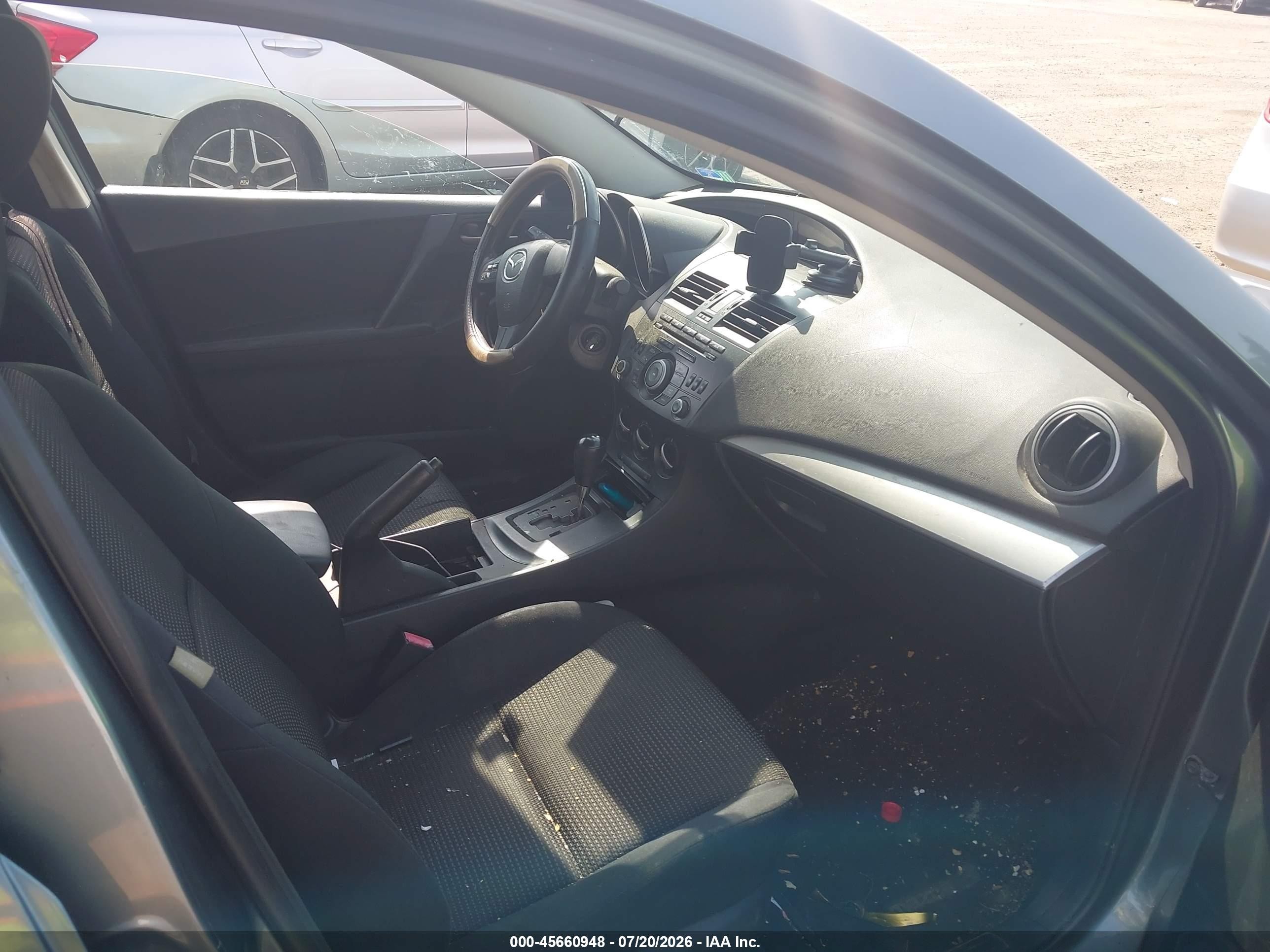 2012 Mazda Mazda3 I Sport Green vin: JM1BL1UG9C1521374