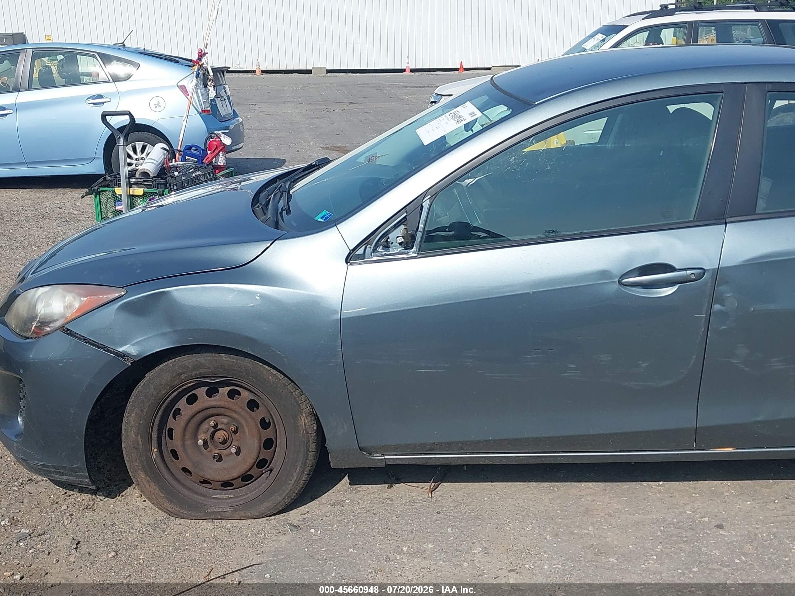 2012 Mazda Mazda3 I Sport Green vin: JM1BL1UG9C1521374