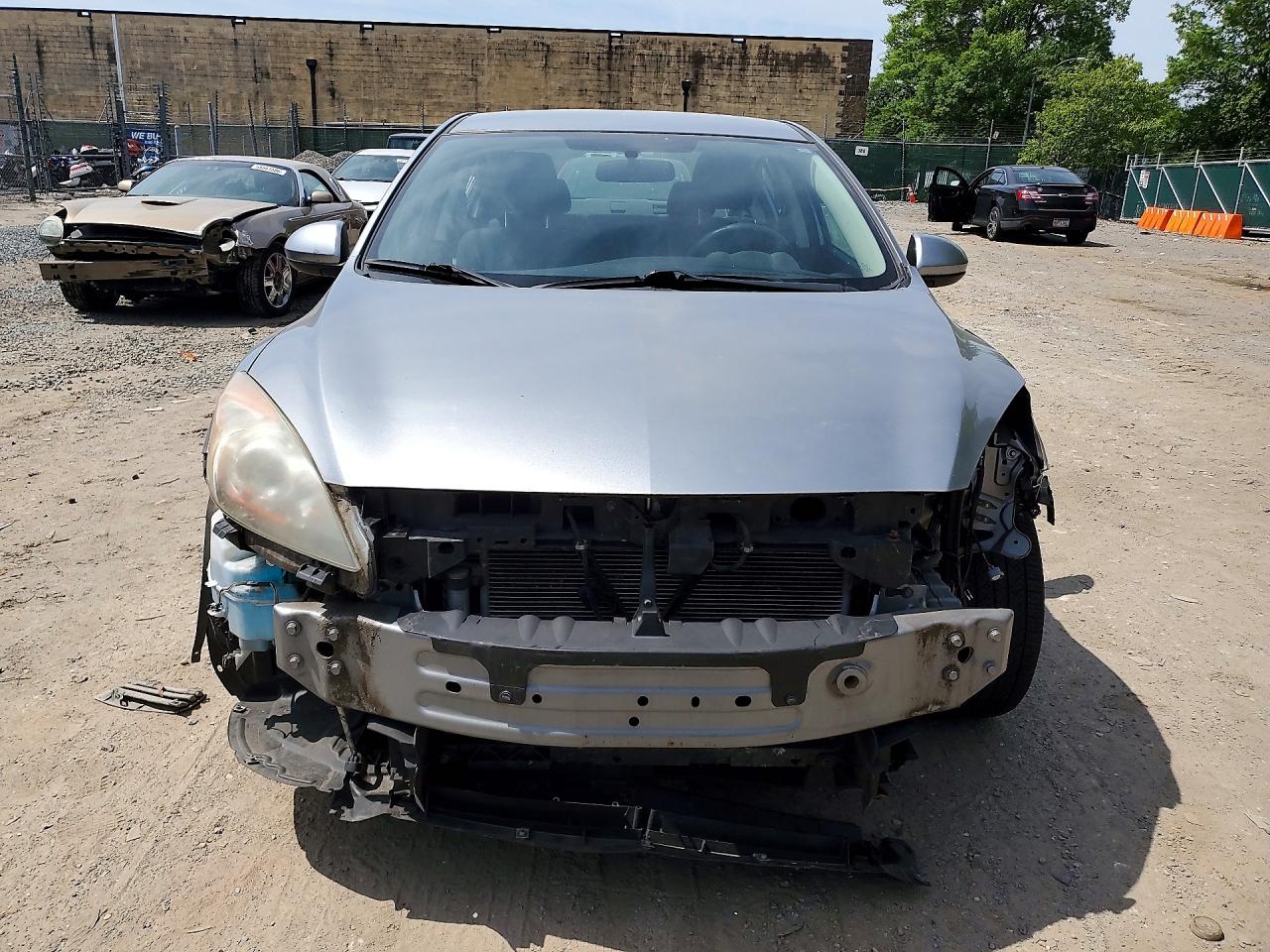 2011 Mazda 3 I Серый vin: JM1BL1UGXB1359155