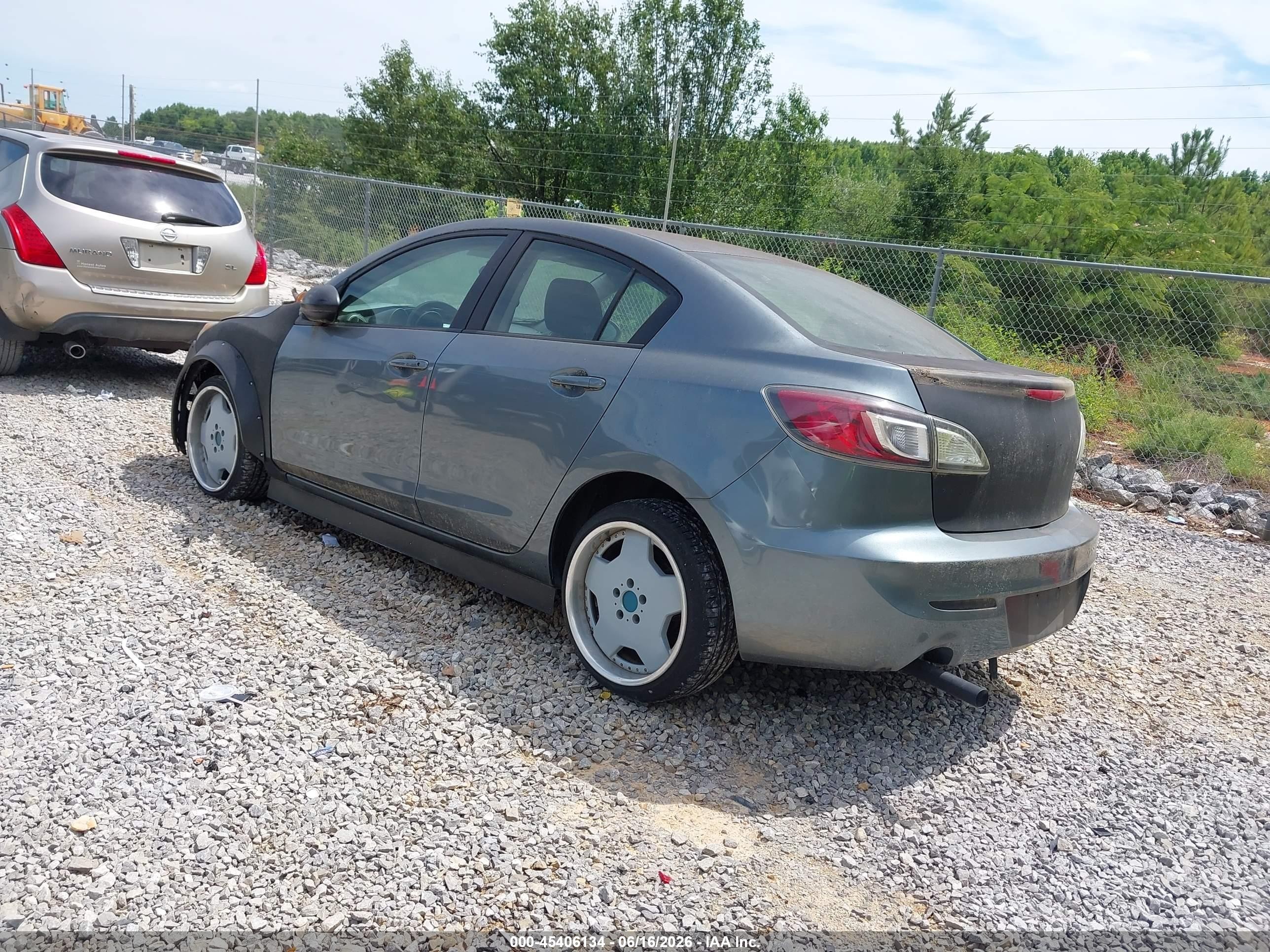 2013 Mazda Mazda3 I Sport Синий vin: JM1BL1UP1D1738449