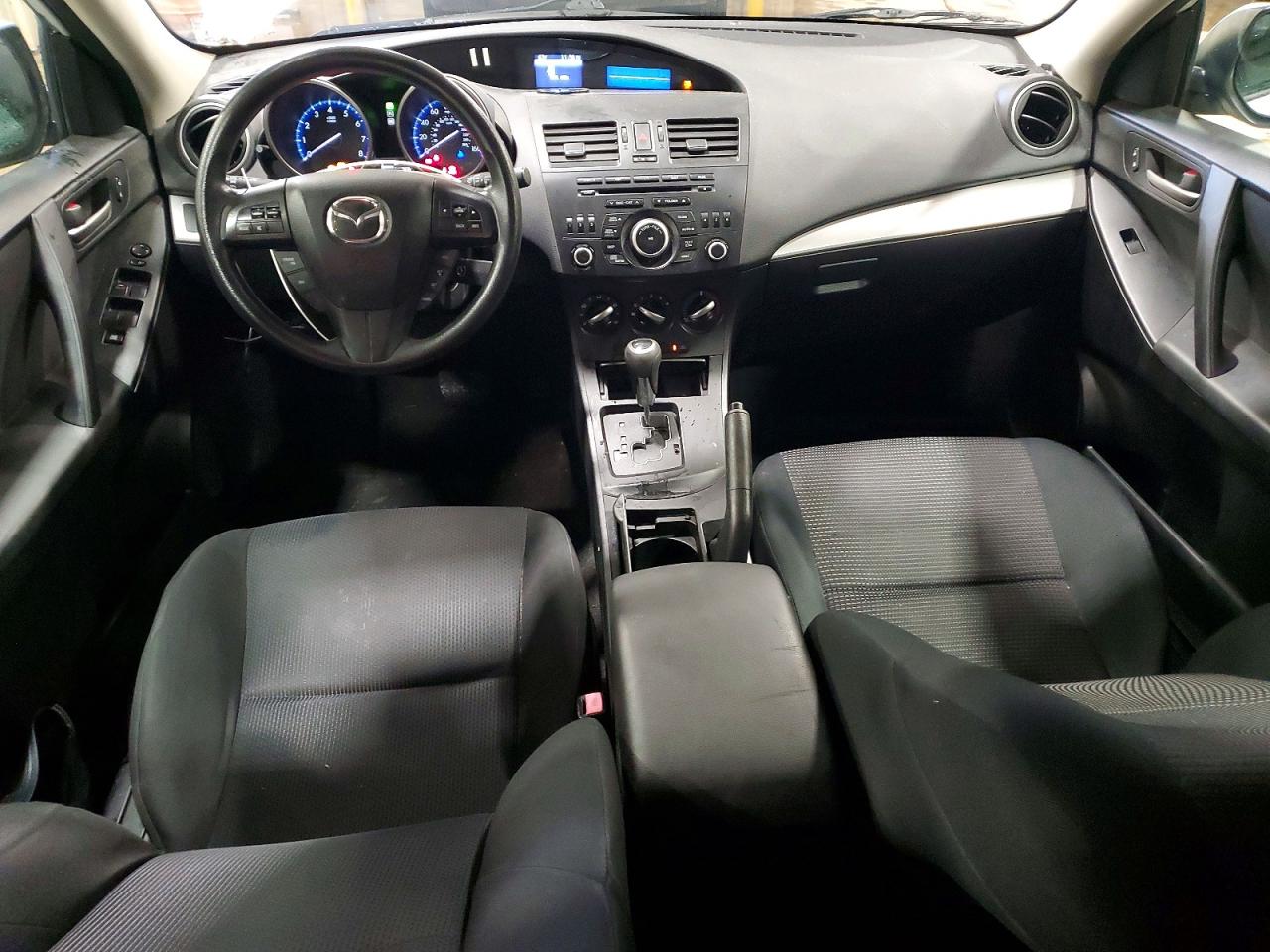 2013 Mazda 3 I Белый vin: JM1BL1UP1D1815899