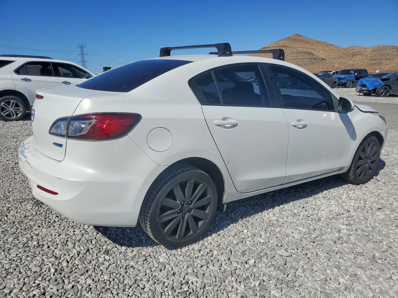 2013 Mazda 3 I Белый vin: JM1BL1UP3D1759125