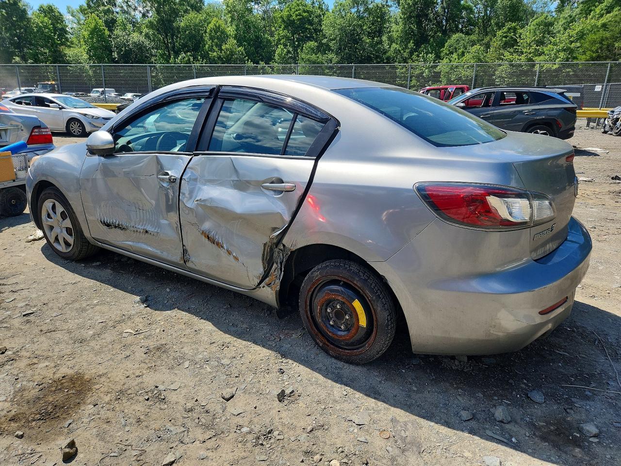 2013 Mazda 3 I Gray vin: JM1BL1UP4D1823687