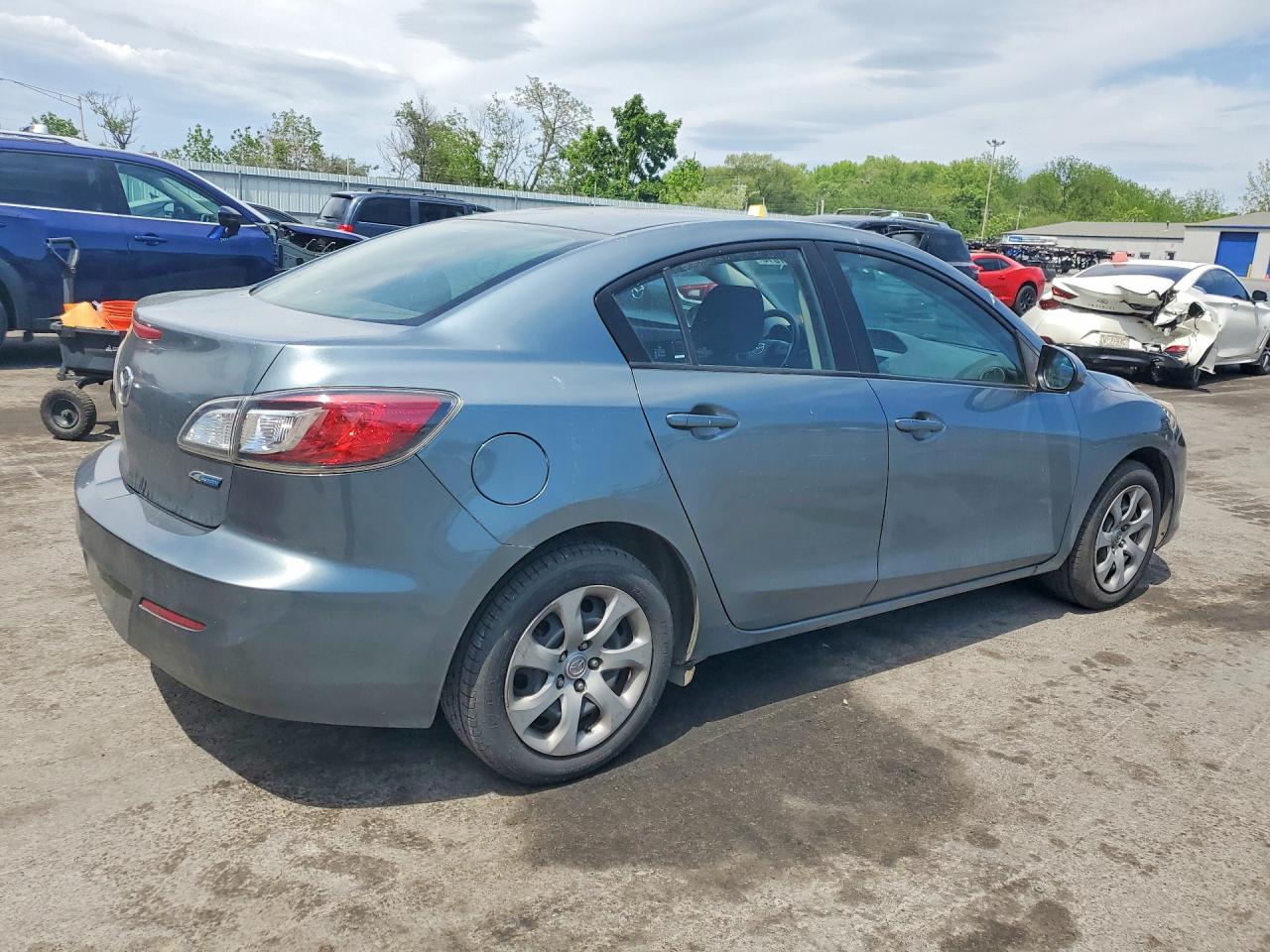 2013 Mazda 3 I Teal vin: JM1BL1UP5D1750085