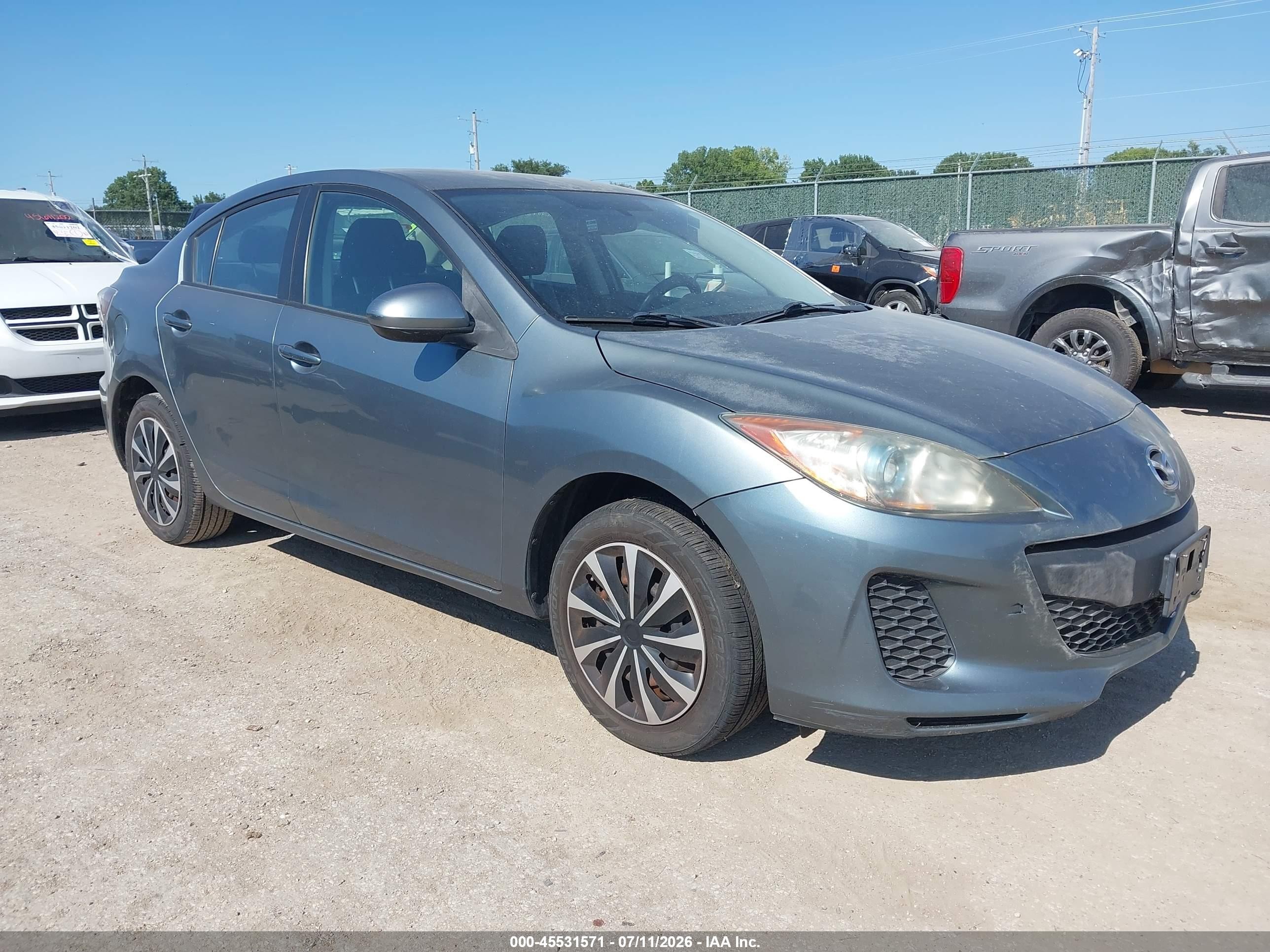 2013 Mazda Mazda3 I Sport Blue vin: JM1BL1UP5D1759756