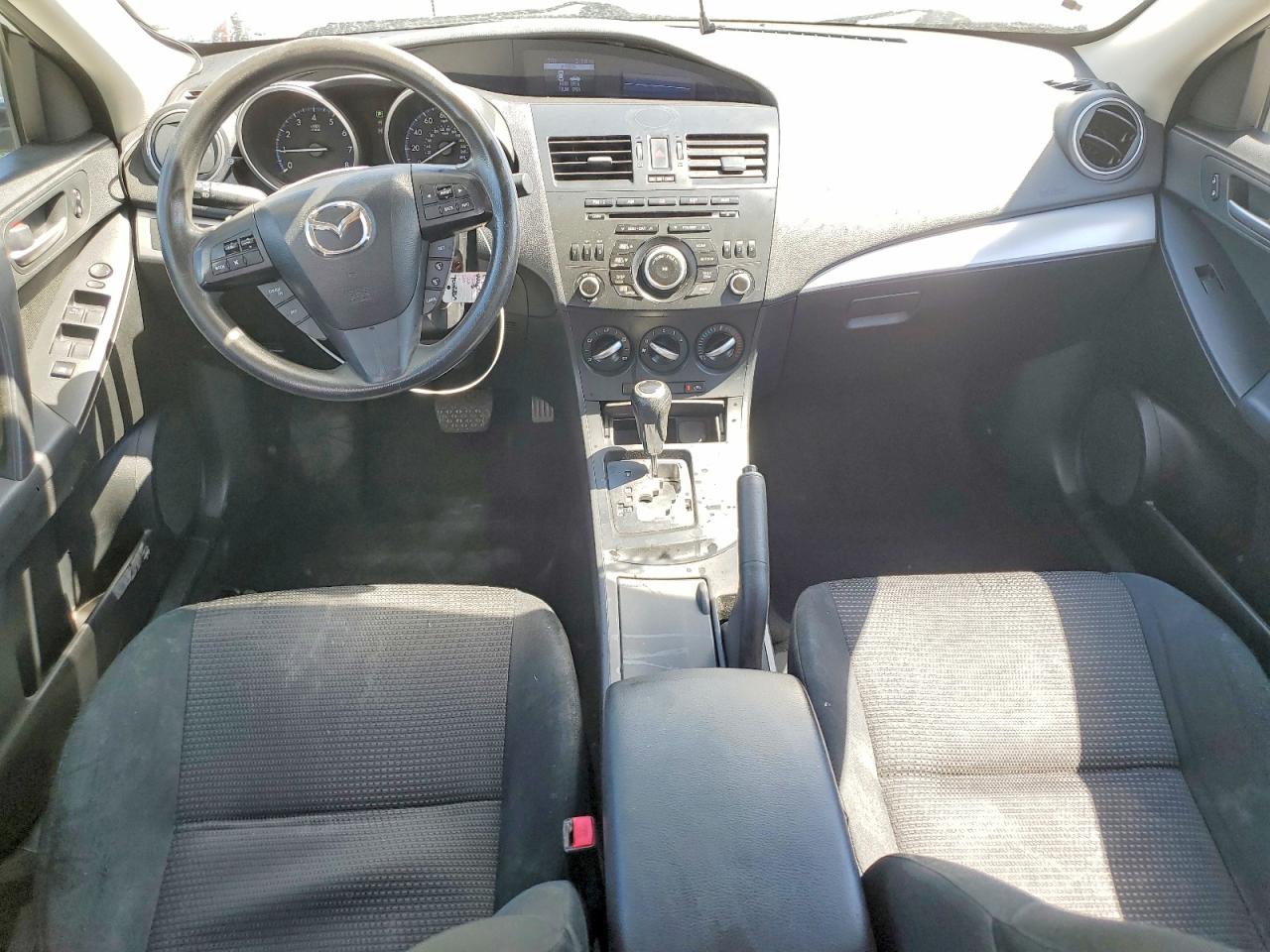 2013 Mazda 3 I White vin: JM1BL1UPXD1848447