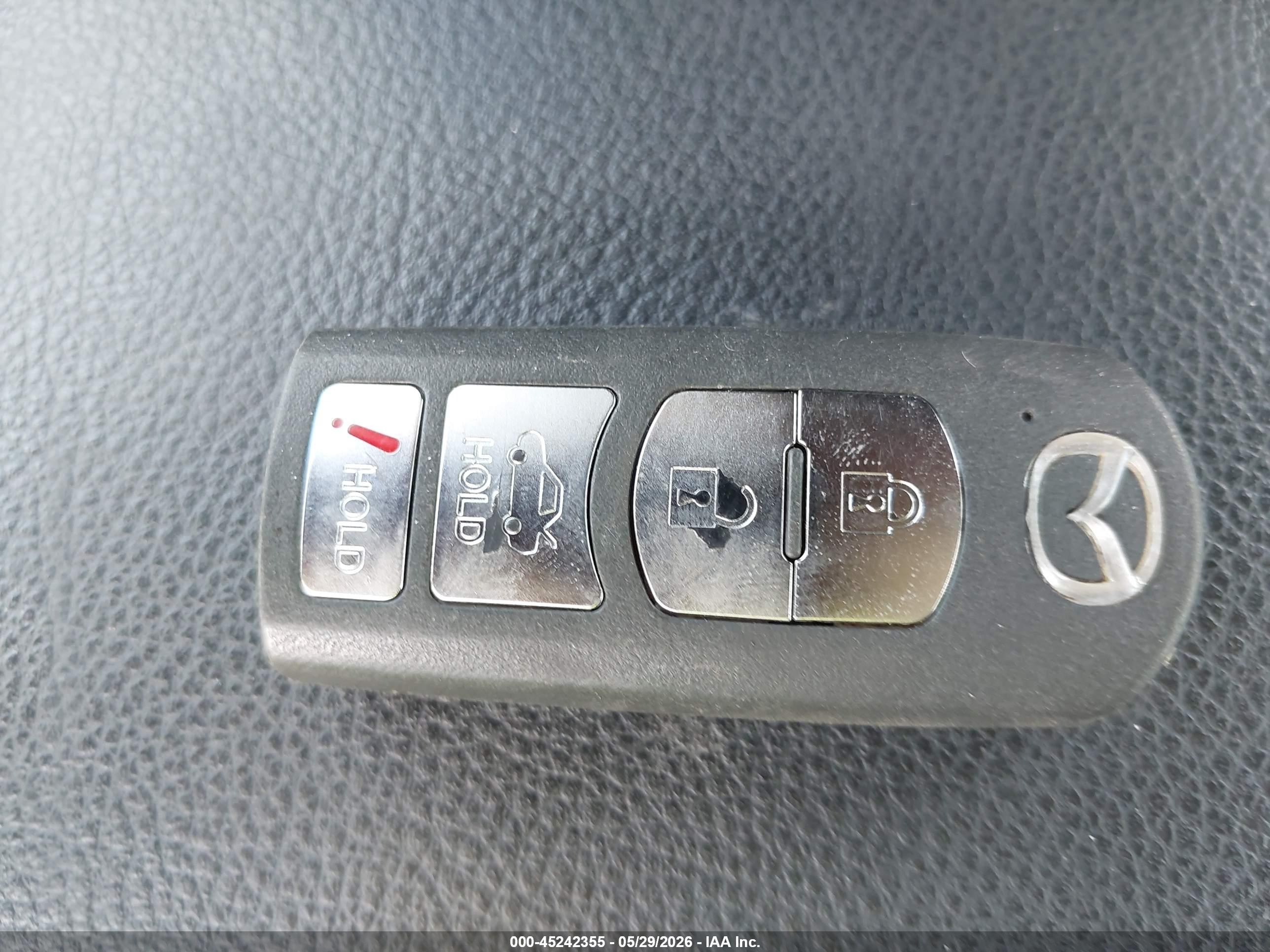 2012 Mazda Mazda3 S Touring Серебряный vin: JM1BL1V51C1577502