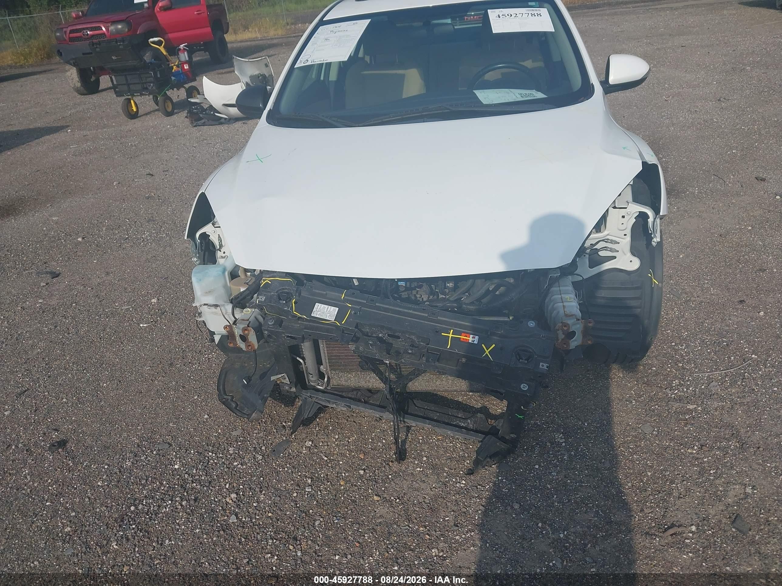 2012 Mazda Mazda3 S Touring White vin: JM1BL1V55C1616219