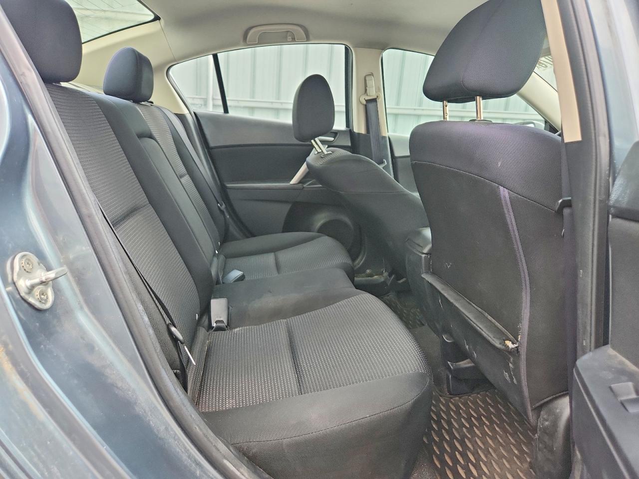 2012 Mazda 3 I Blue vin: JM1BL1V70C1556108