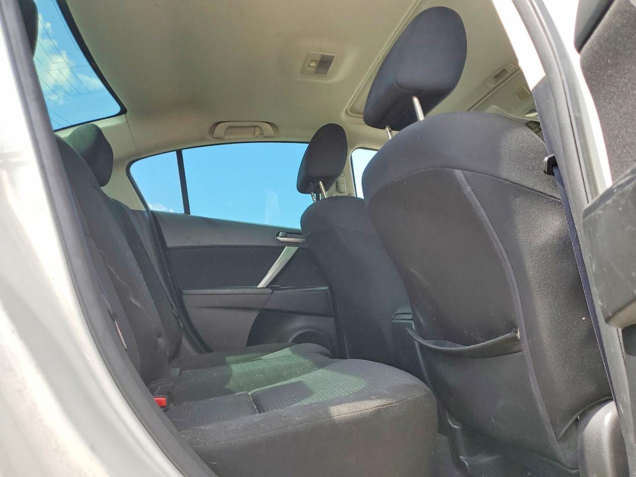 2012 Mazda 3 I White vin: JM1BL1V70C1668567