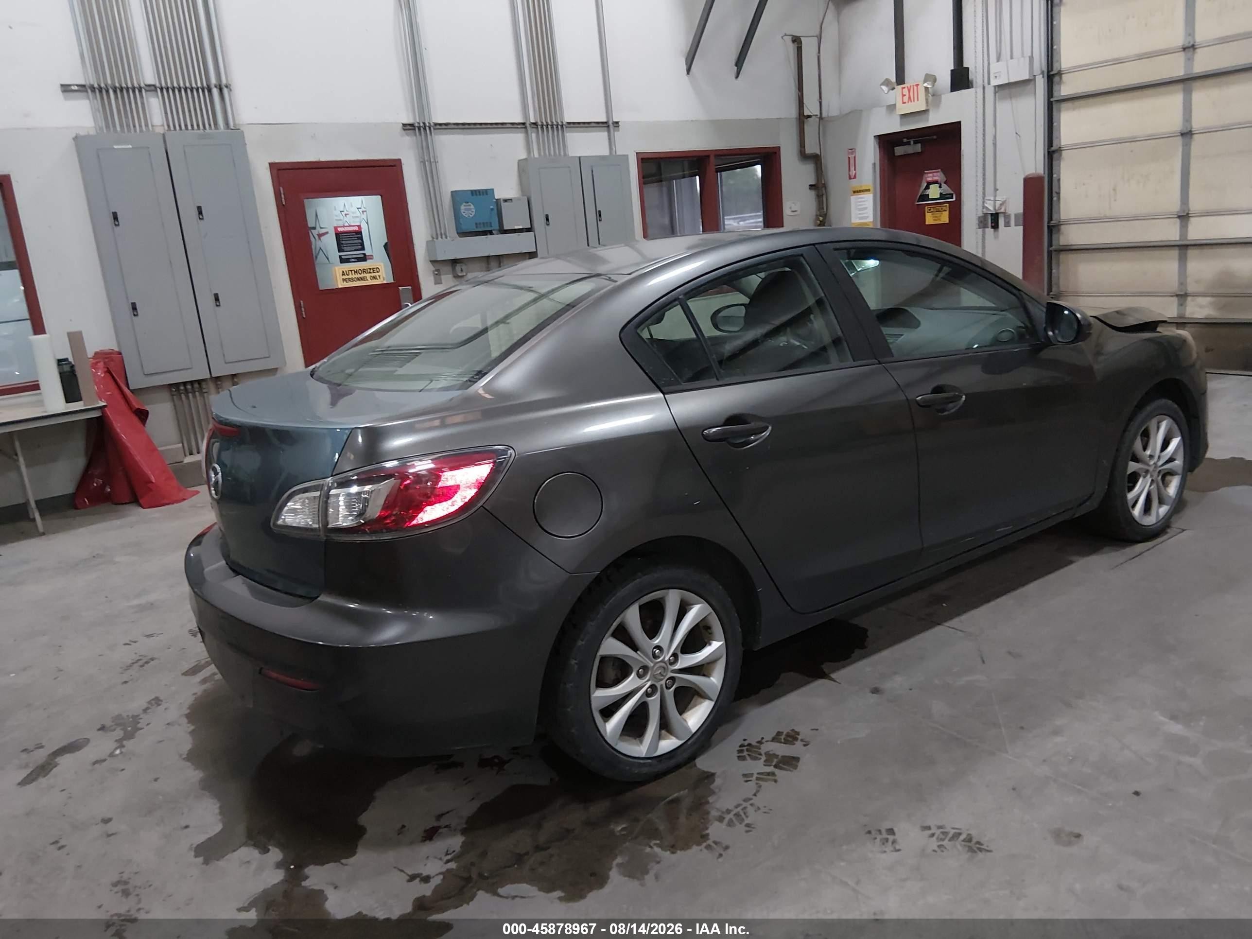 2012 Mazda Mazda3 I Touring Gray vin: JM1BL1V71C1657741