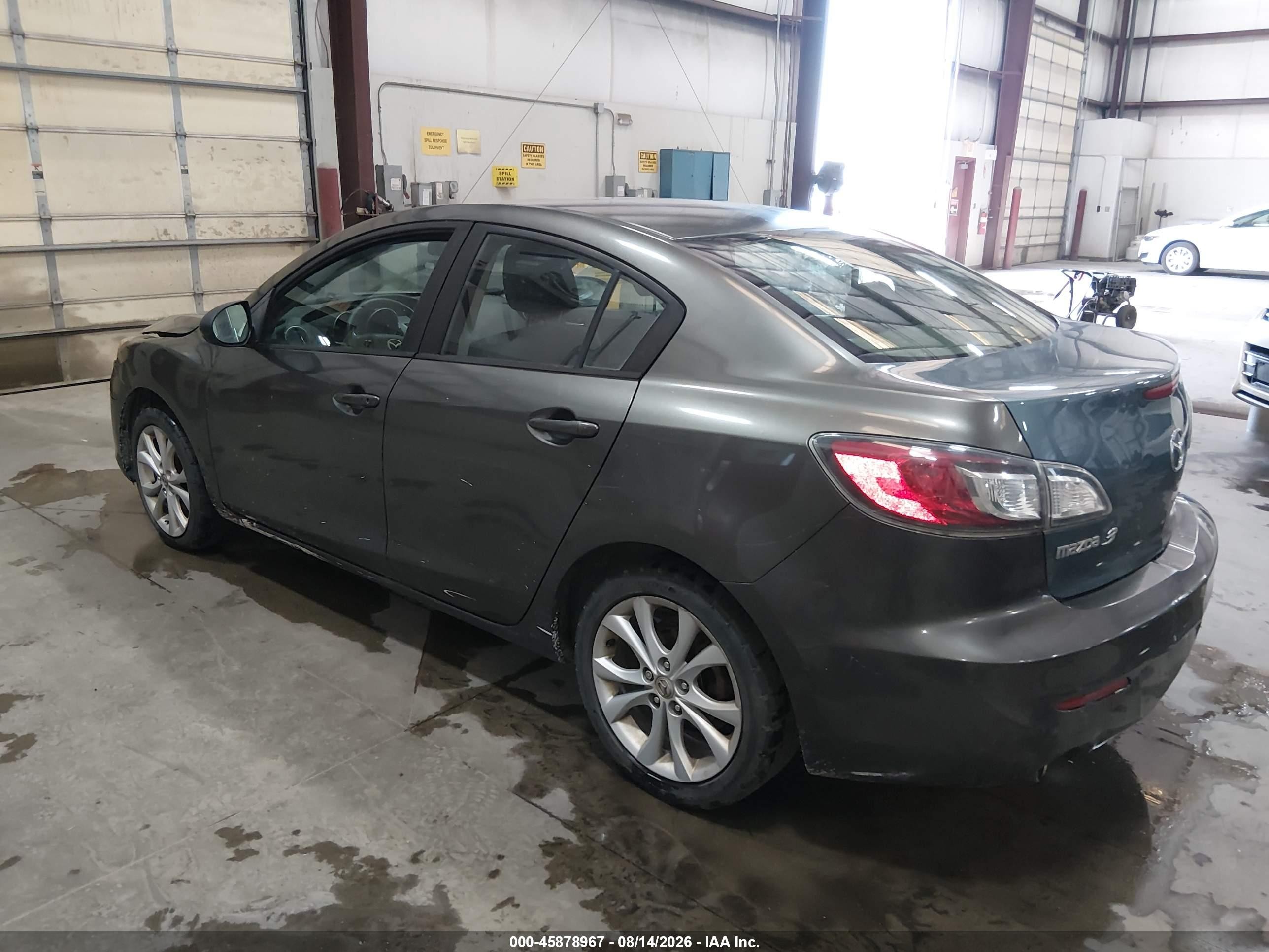 2012 Mazda Mazda3 I Touring Gray vin: JM1BL1V71C1657741