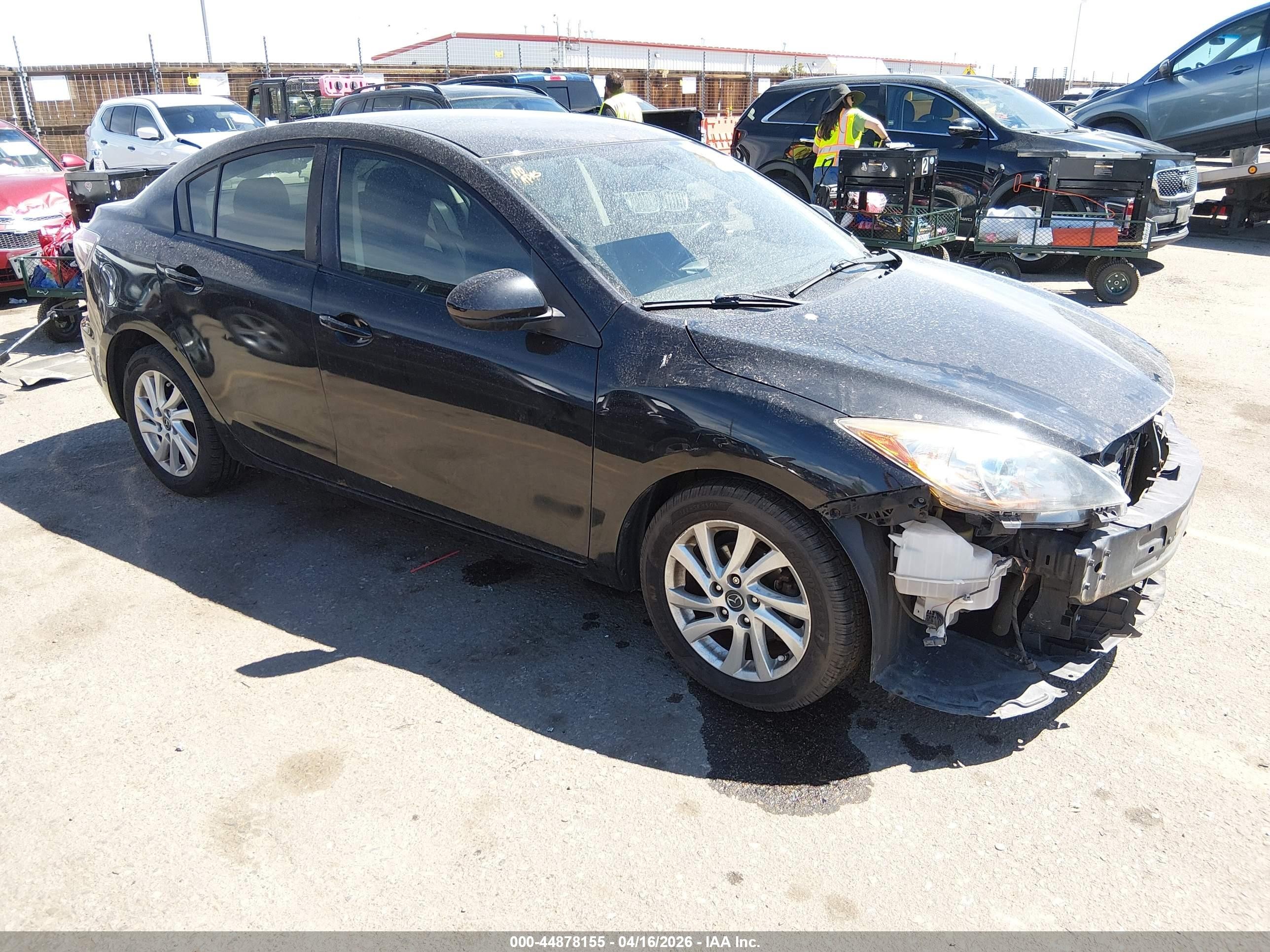 2013 Mazda Mazda3 I Touring Черный vin: JM1BL1V71D1776410