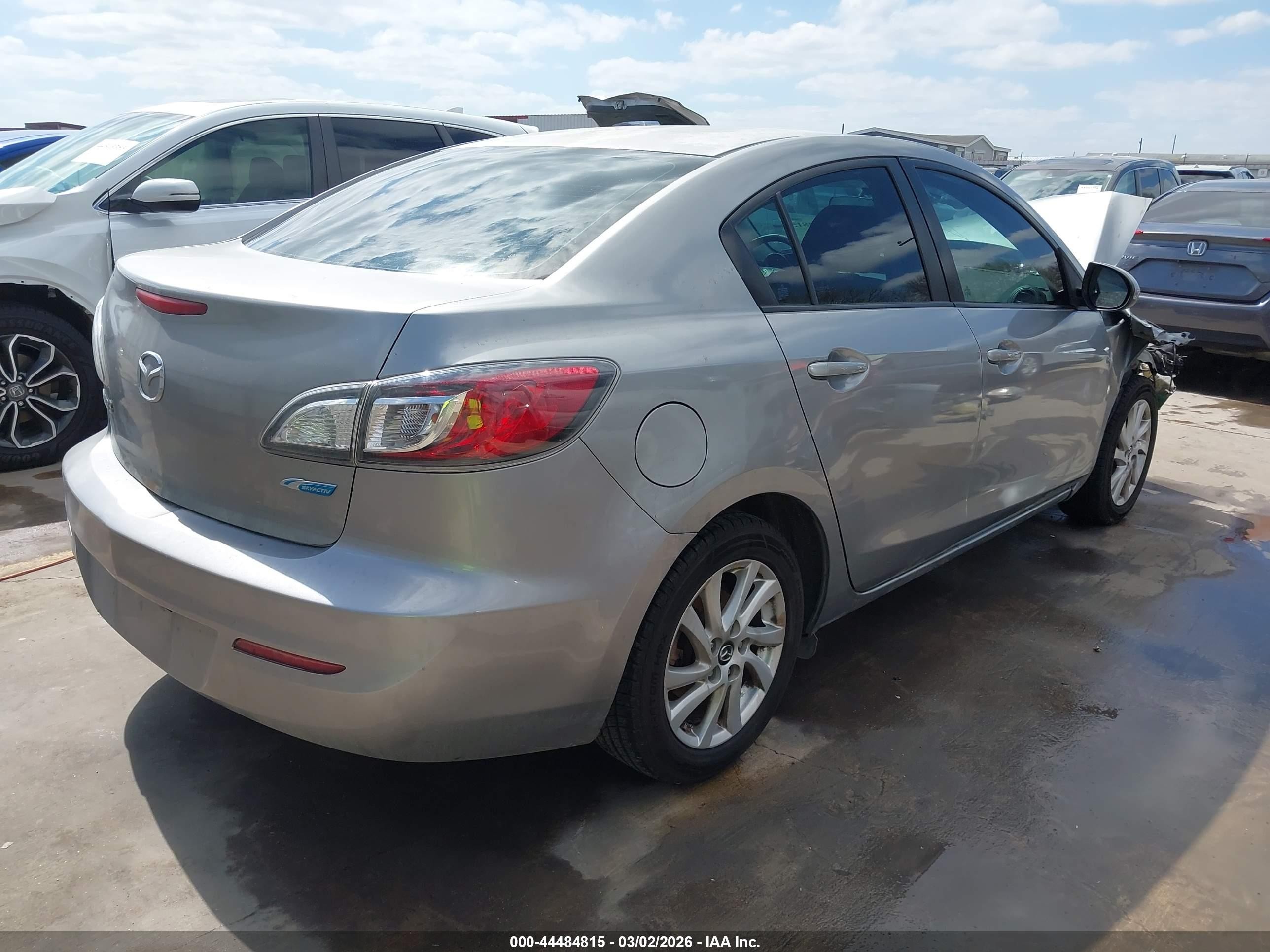 2012 Mazda Mazda3 I Touring Gray vin: JM1BL1V72C1683765