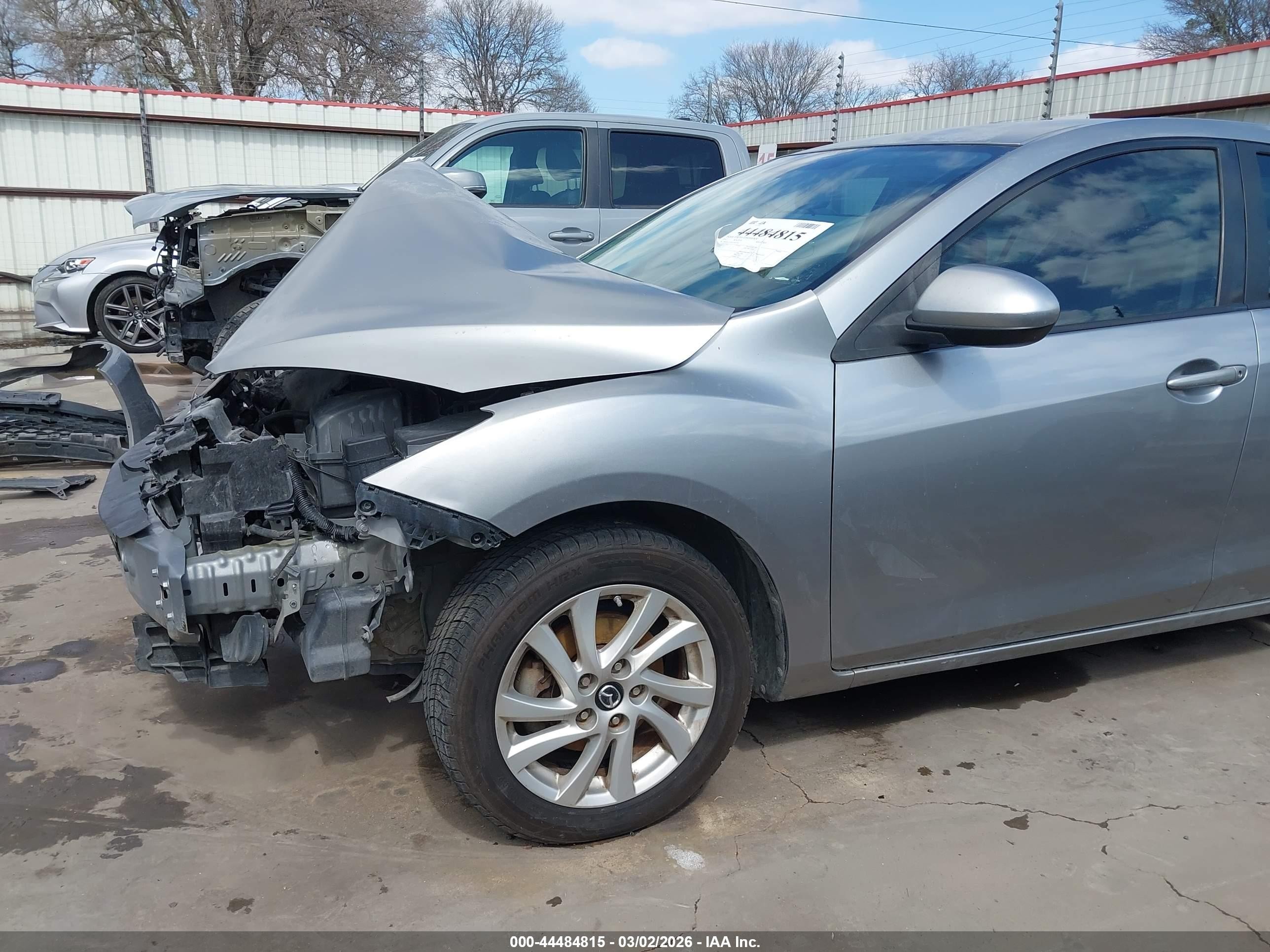 2012 Mazda Mazda3 I Touring Gray vin: JM1BL1V72C1683765