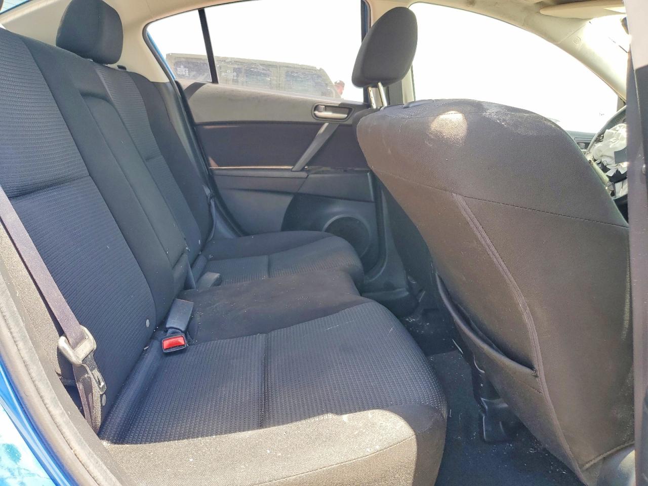 2012 Mazda 3 Blue vin: JM1BL1V72C1691512
