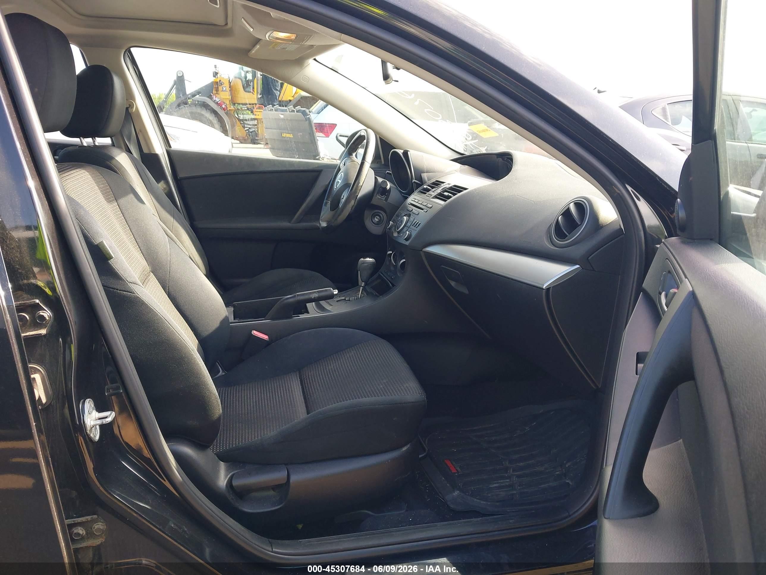 2012 Mazda Mazda3 I Touring Black vin: JM1BL1V72C1697164