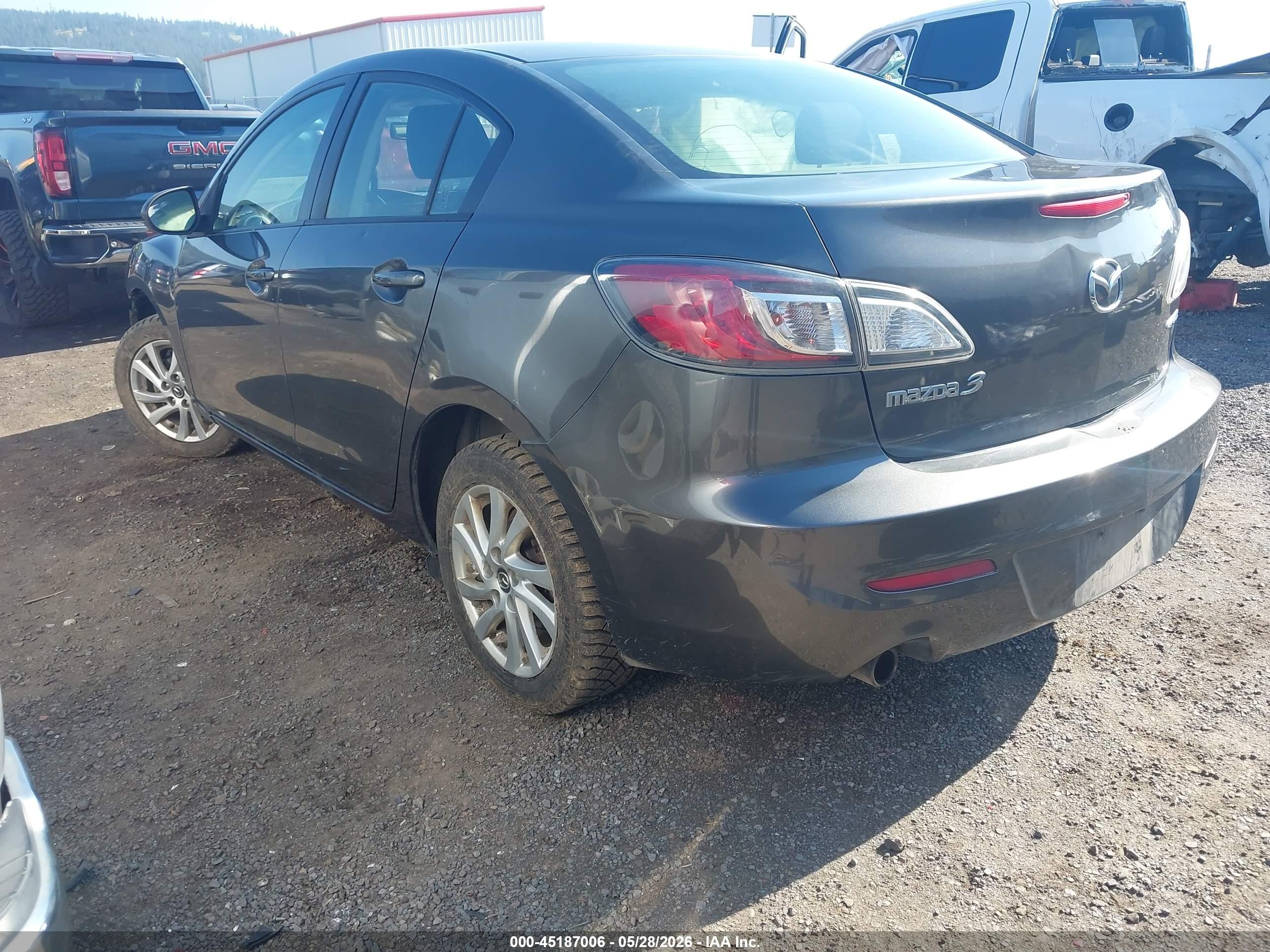2013 Mazda Mazda3 I Touring Серый vin: JM1BL1V72D1757087