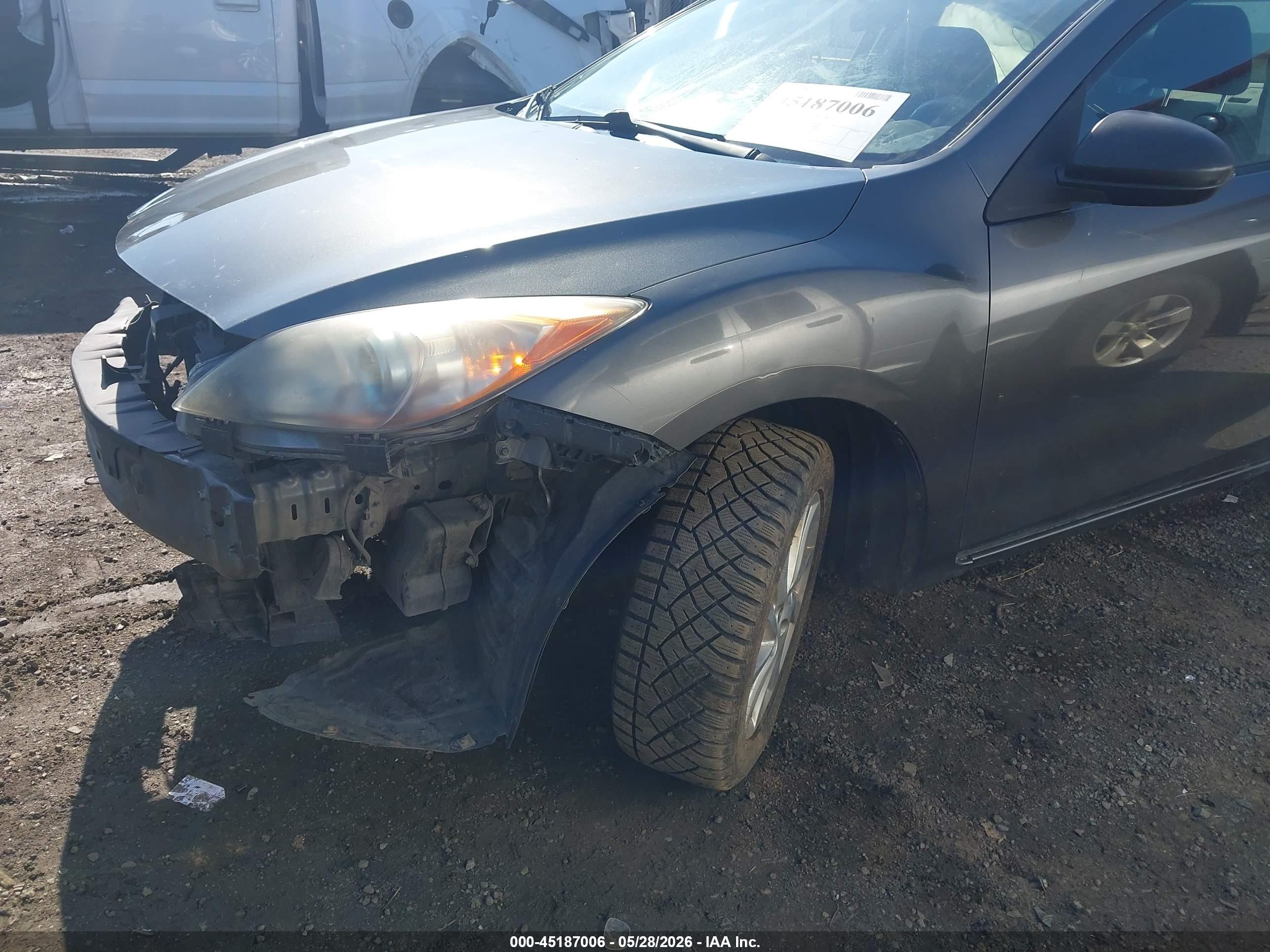 2013 Mazda Mazda3 I Touring Серый vin: JM1BL1V72D1757087