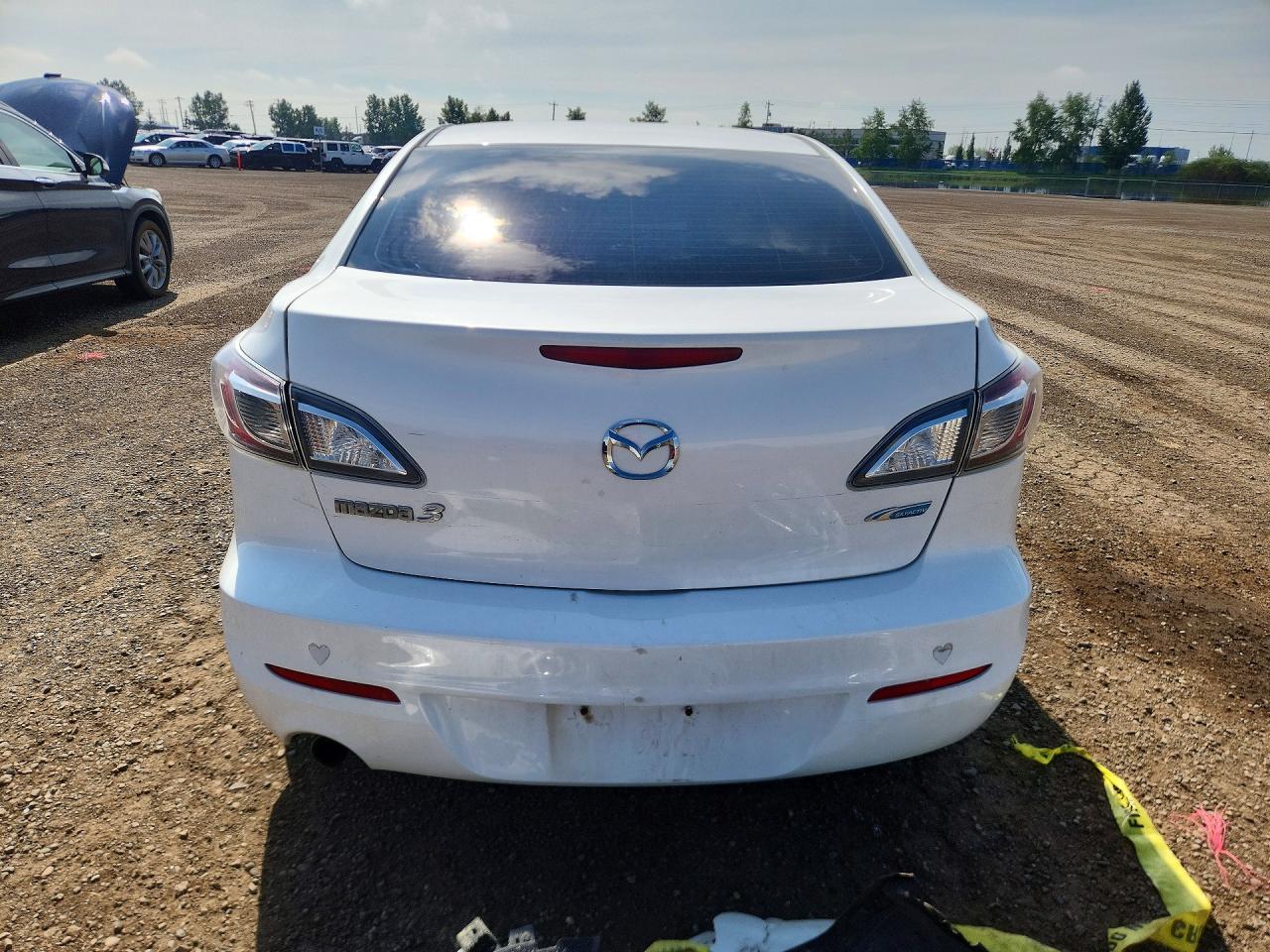 2013 Mazda 3 I White vin: JM1BL1V72D1771801