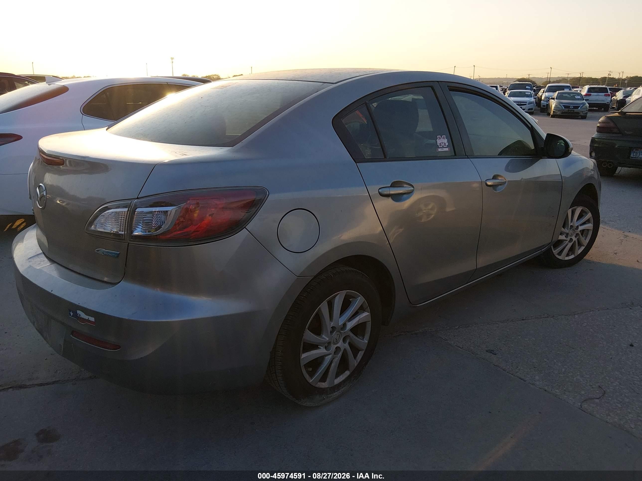 2012 Mazda Mazda3 I Touring Синий vin: JM1BL1V73C1555020