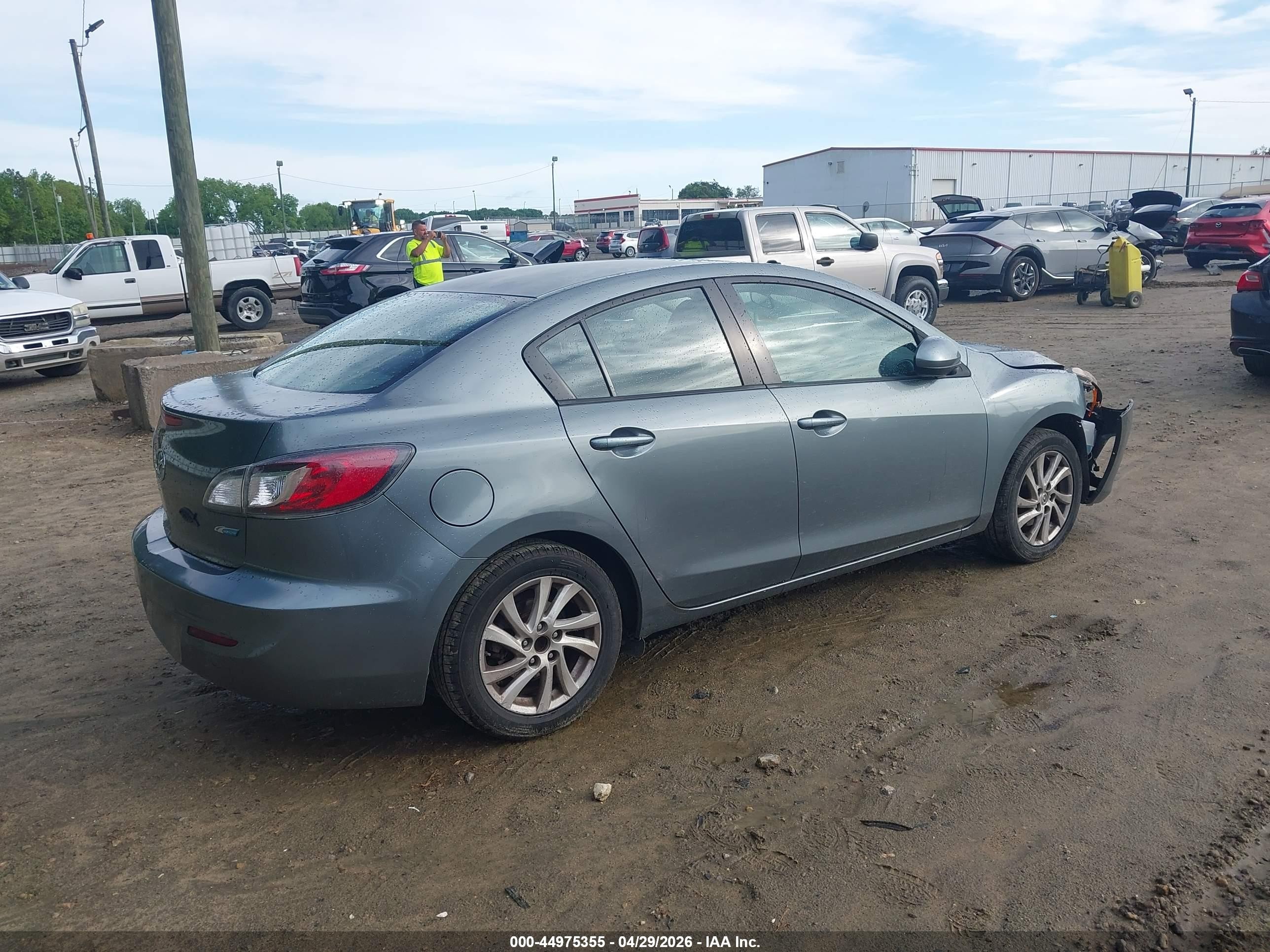 2012 Mazda Mazda3 I Touring Gray vin: JM1BL1V73C1664707