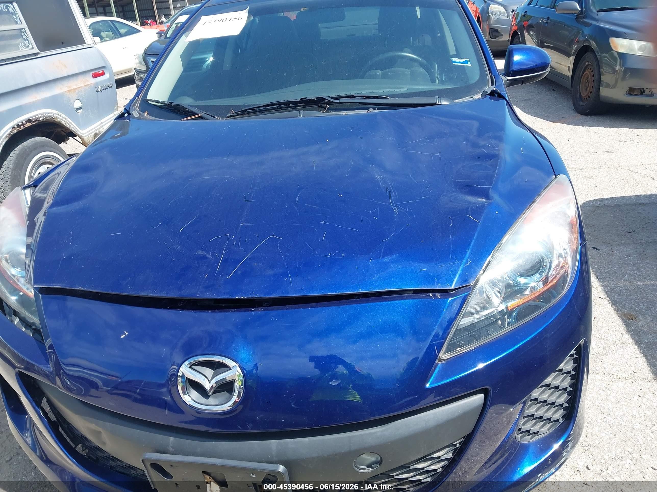 2013 Mazda Mazda3 I Touring Blue vin: JM1BL1V73D1784783
