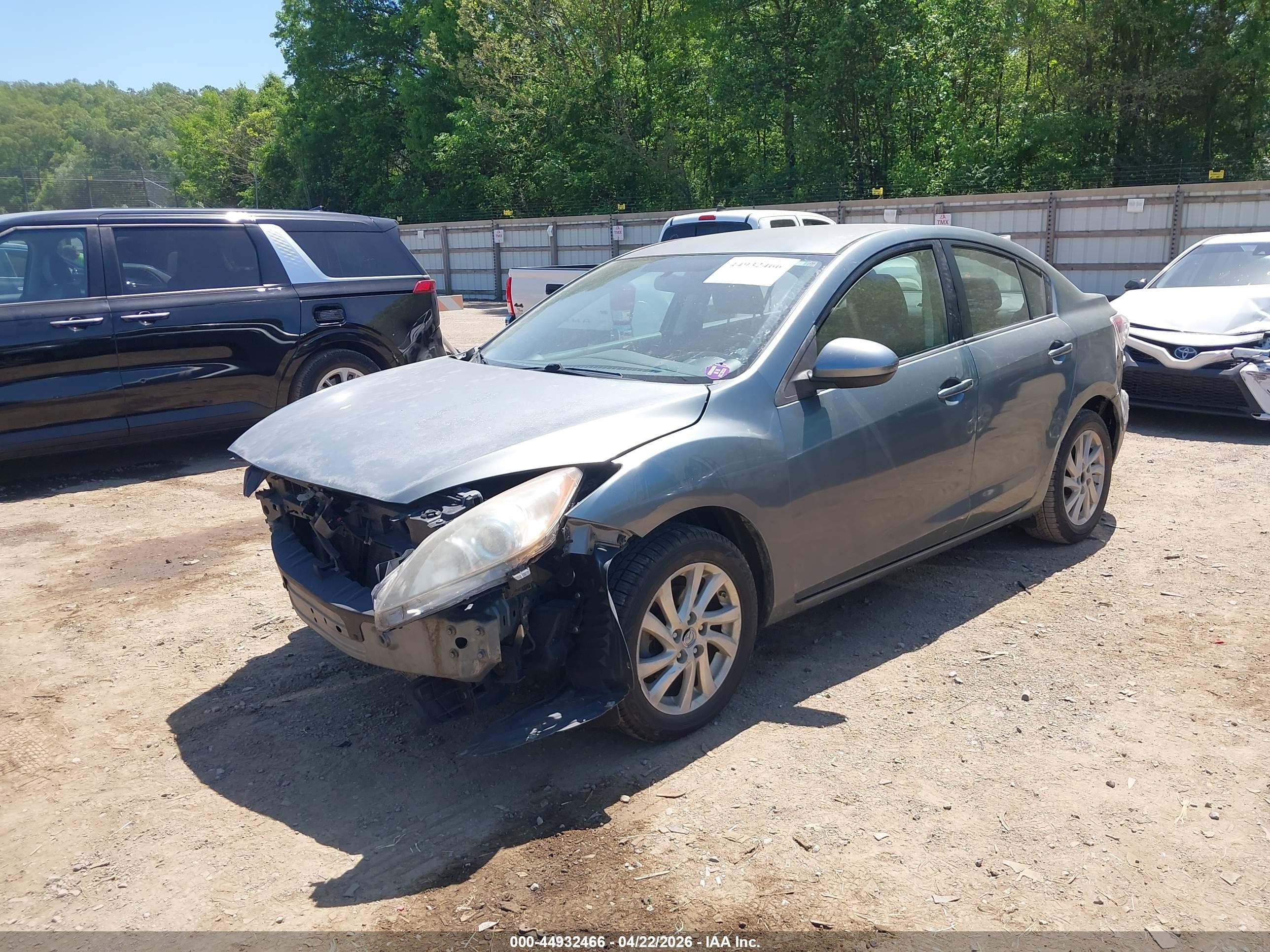 2012 Mazda Mazda3 I Touring Blue vin: JM1BL1V74C1530885