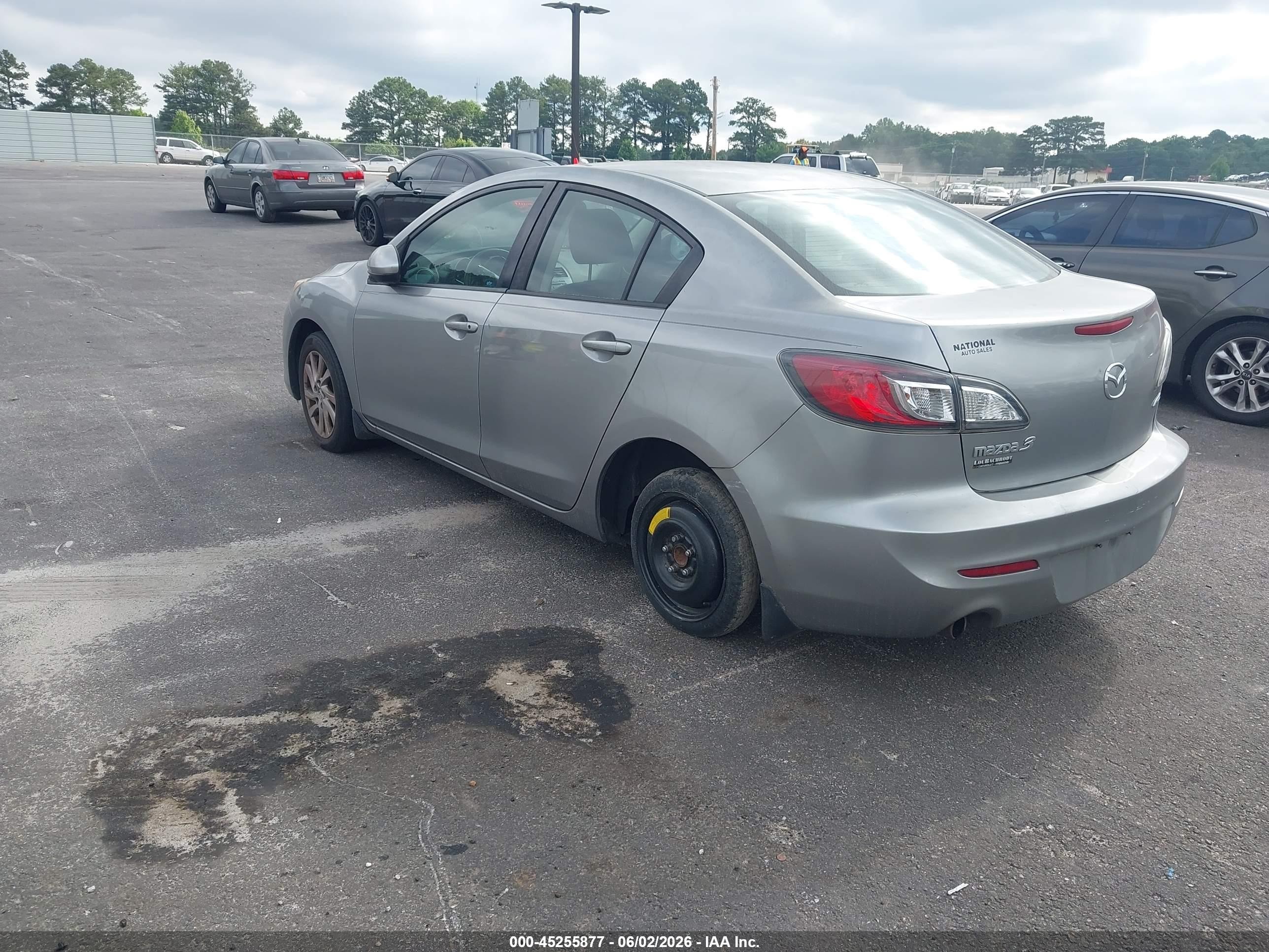2012 Mazda Mazda3 I Touring Gray vin: JM1BL1V74C1646801