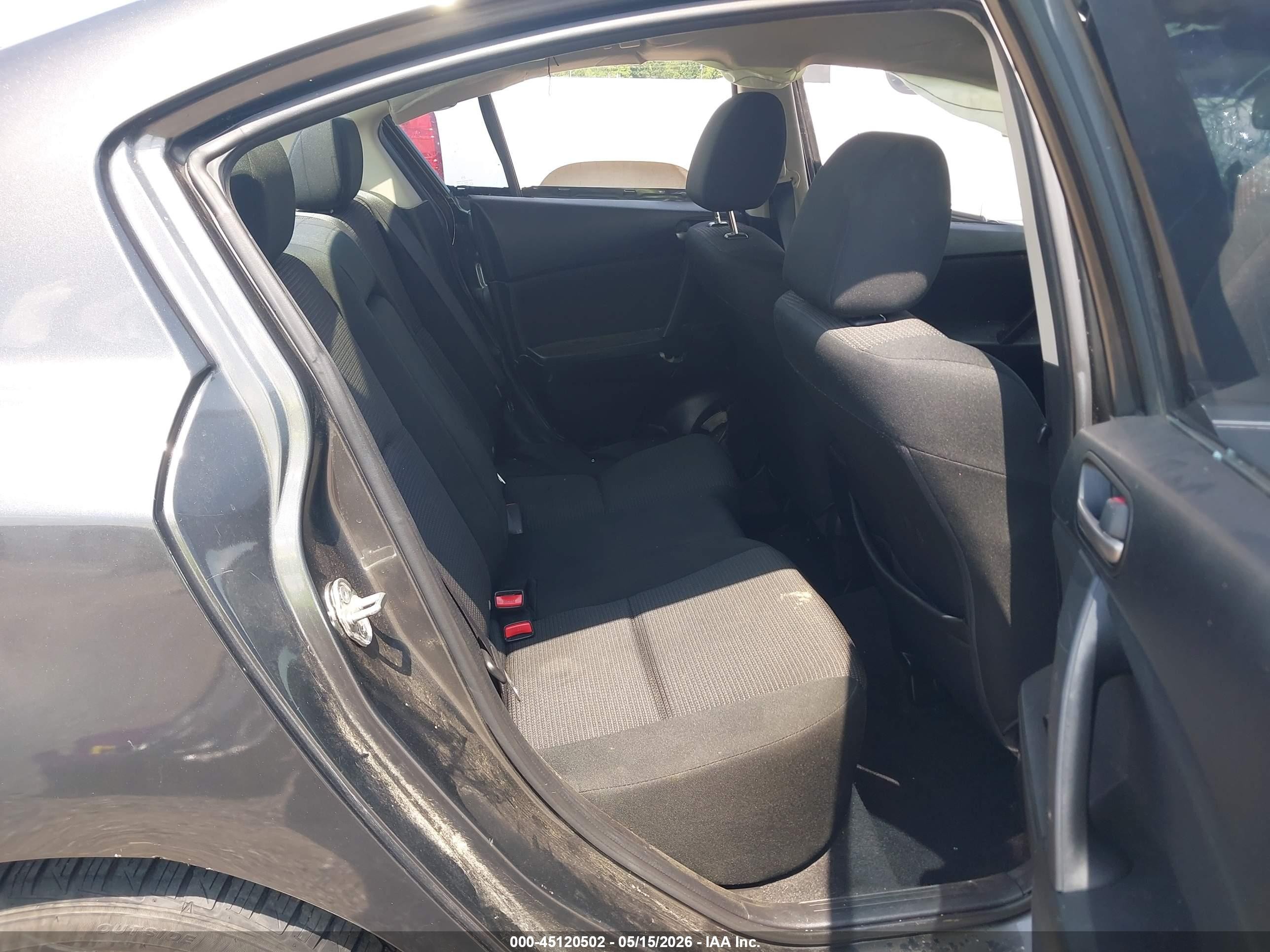 2012 Mazda Mazda3 I Touring Gray vin: JM1BL1V74C1679491