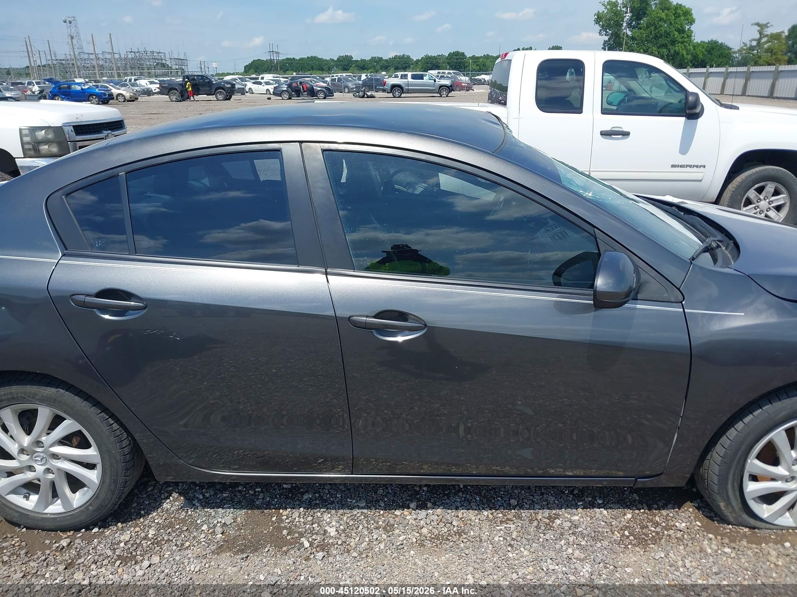 2012 Mazda Mazda3 I Touring Gray vin: JM1BL1V74C1679491